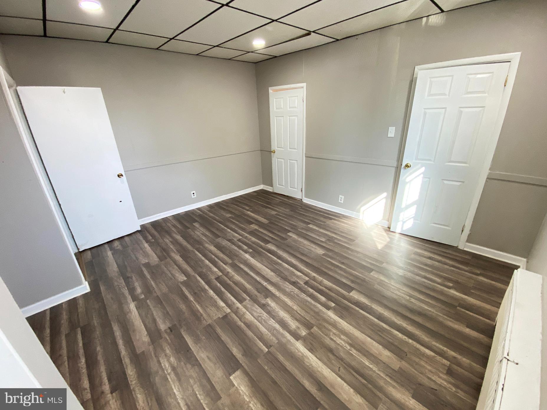 RICHMOND - Residential Lease