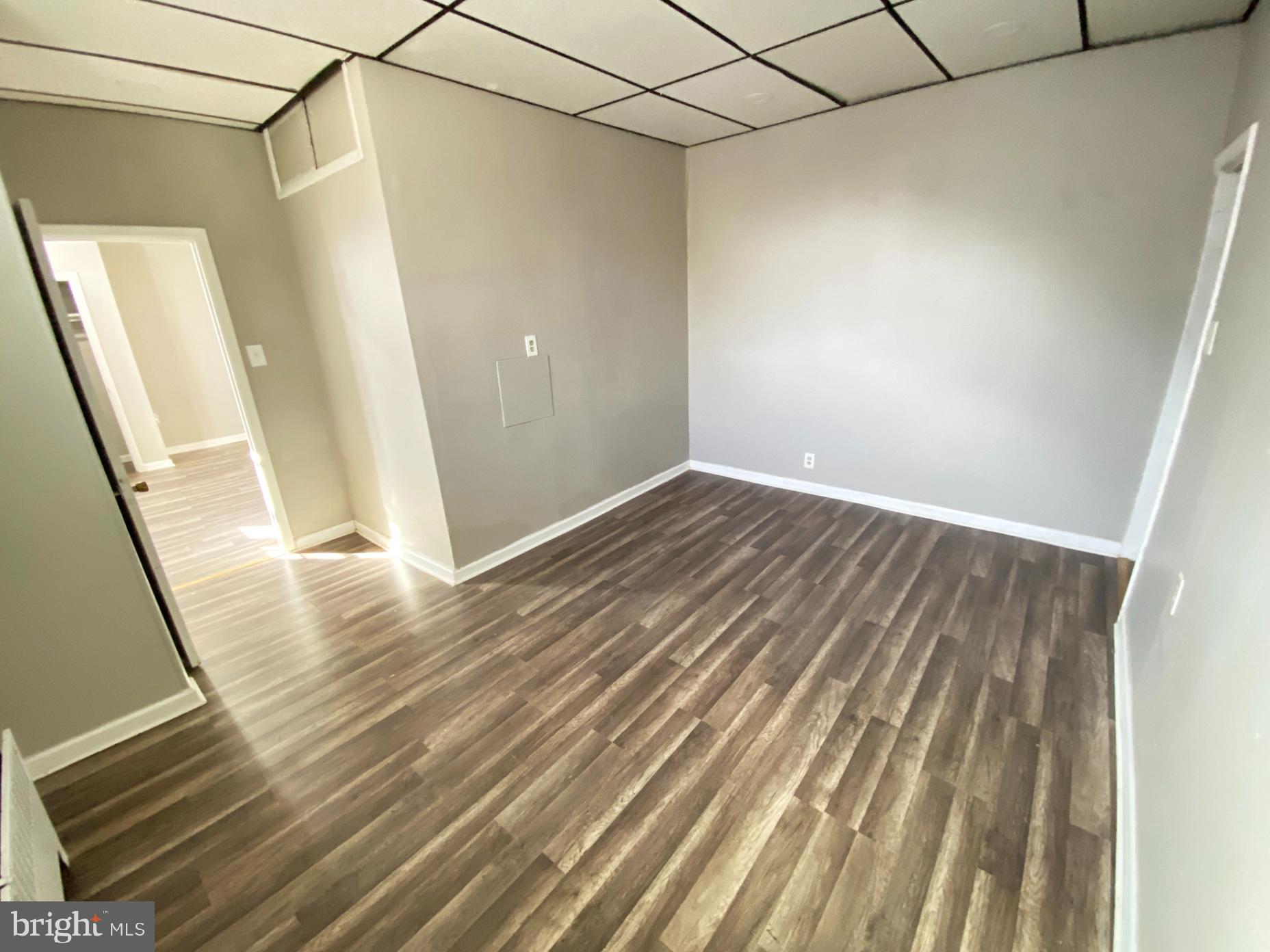 RICHMOND - Residential Lease