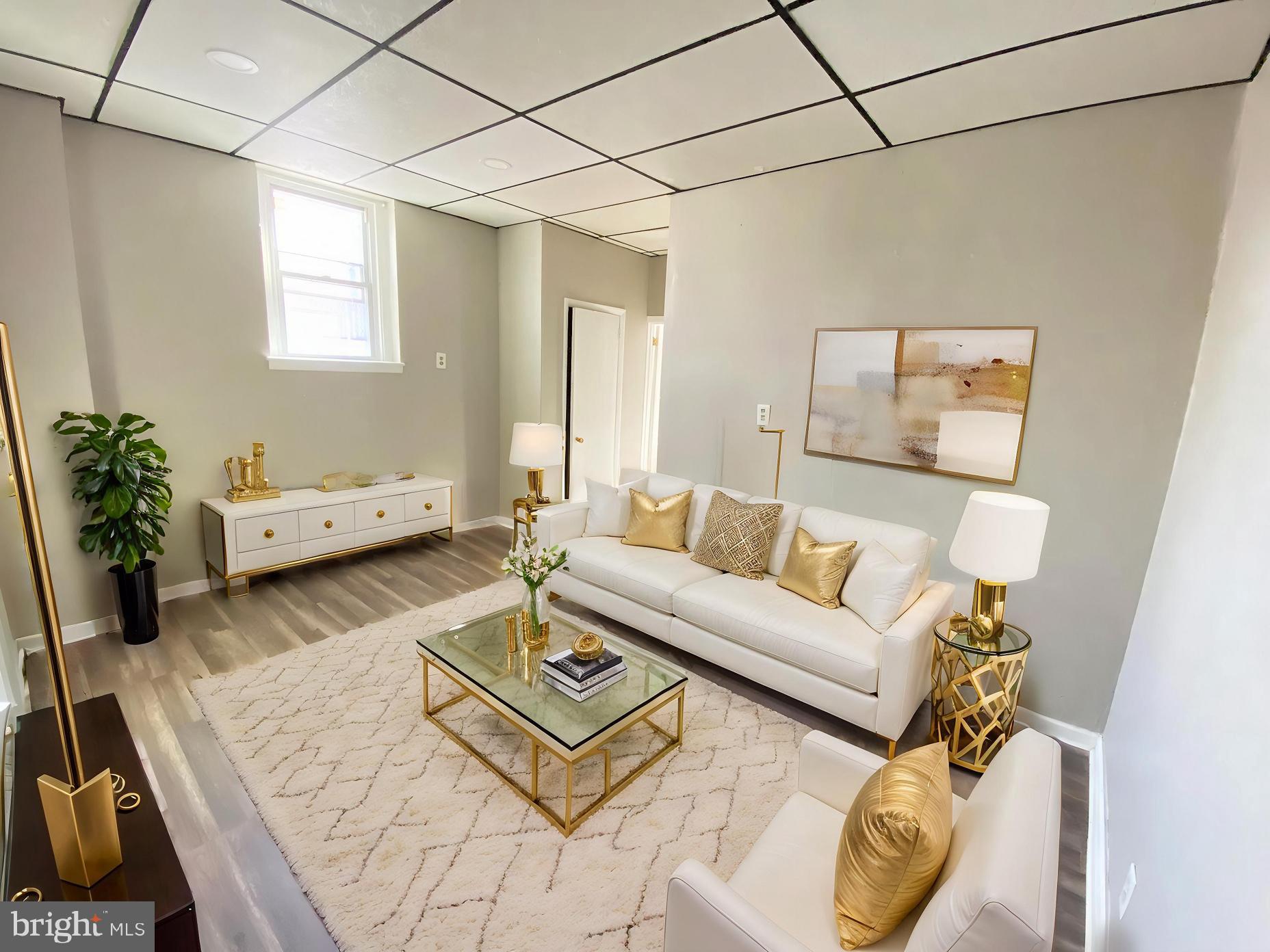 RICHMOND - Residential Lease