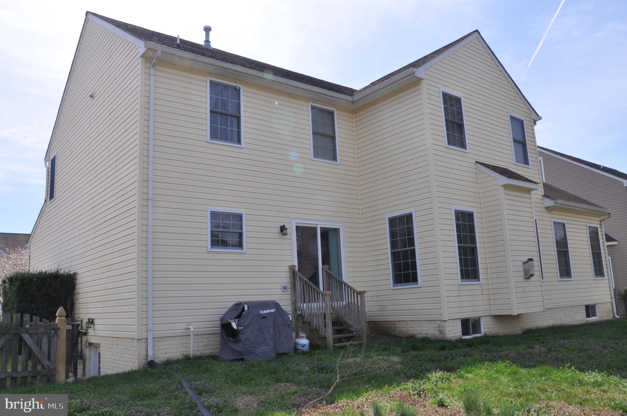 10621 GALLANT FOX WAY