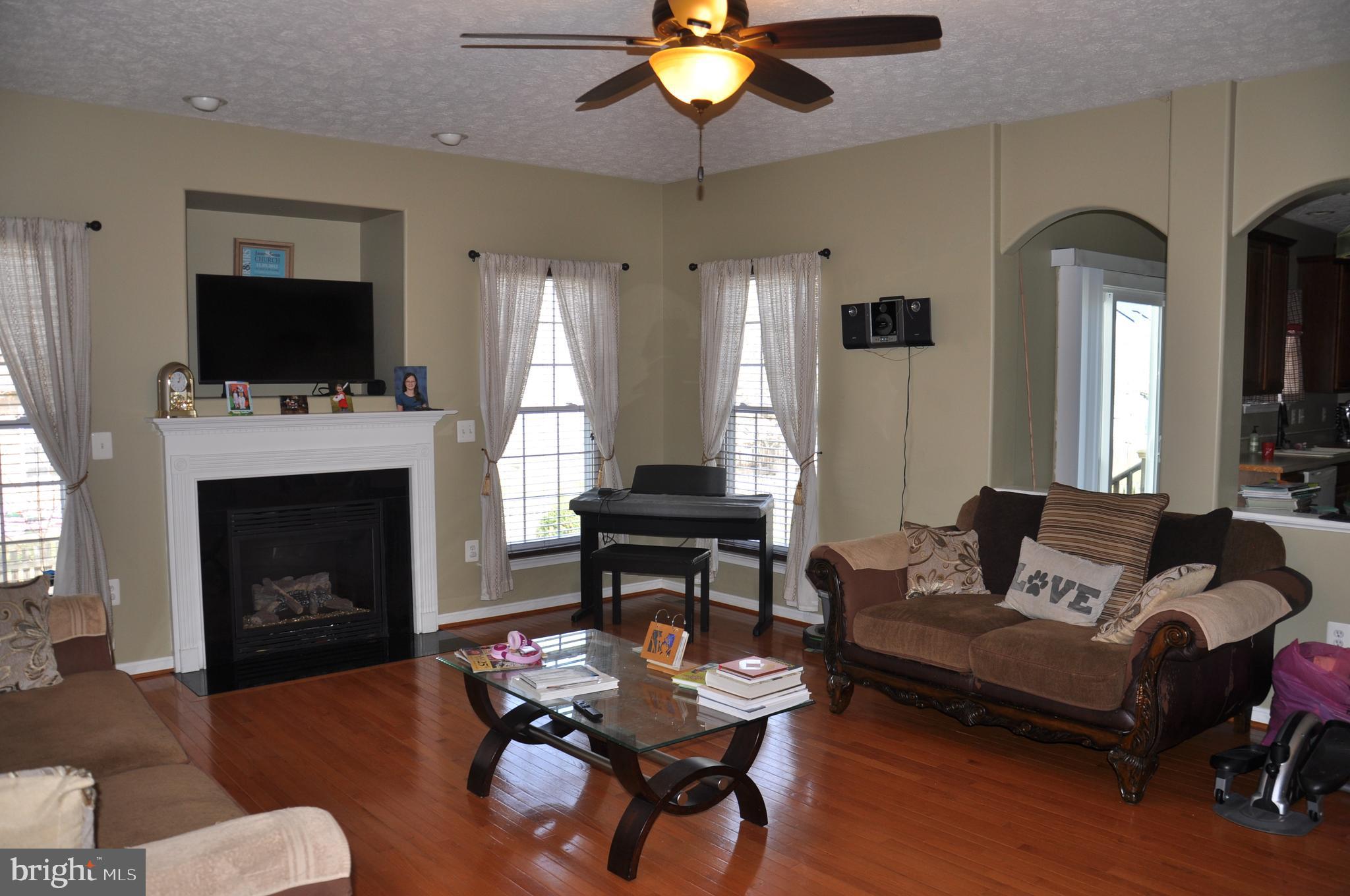 BELMONT AT CARMEL CHURCH - Residential