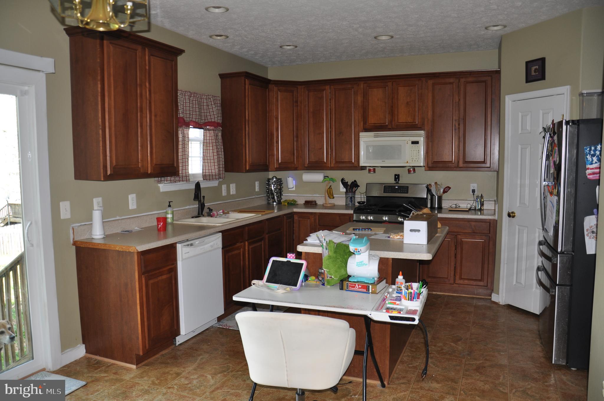 BELMONT AT CARMEL CHURCH - Residential