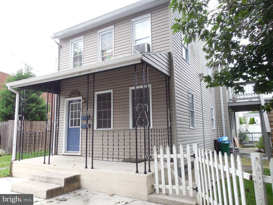 Amazing opportunity, over $15,000 net income per year. Newly updated 2-unit on quiet street, currently rented, first floor and 2nd floor units, new tilt-in replacement windows, deck, front porch, fenced-in yard, appliances, large kitchen, gas heat. Really nice property in excellent condition. Perfect income opportunity! (2BR and 3BR units)