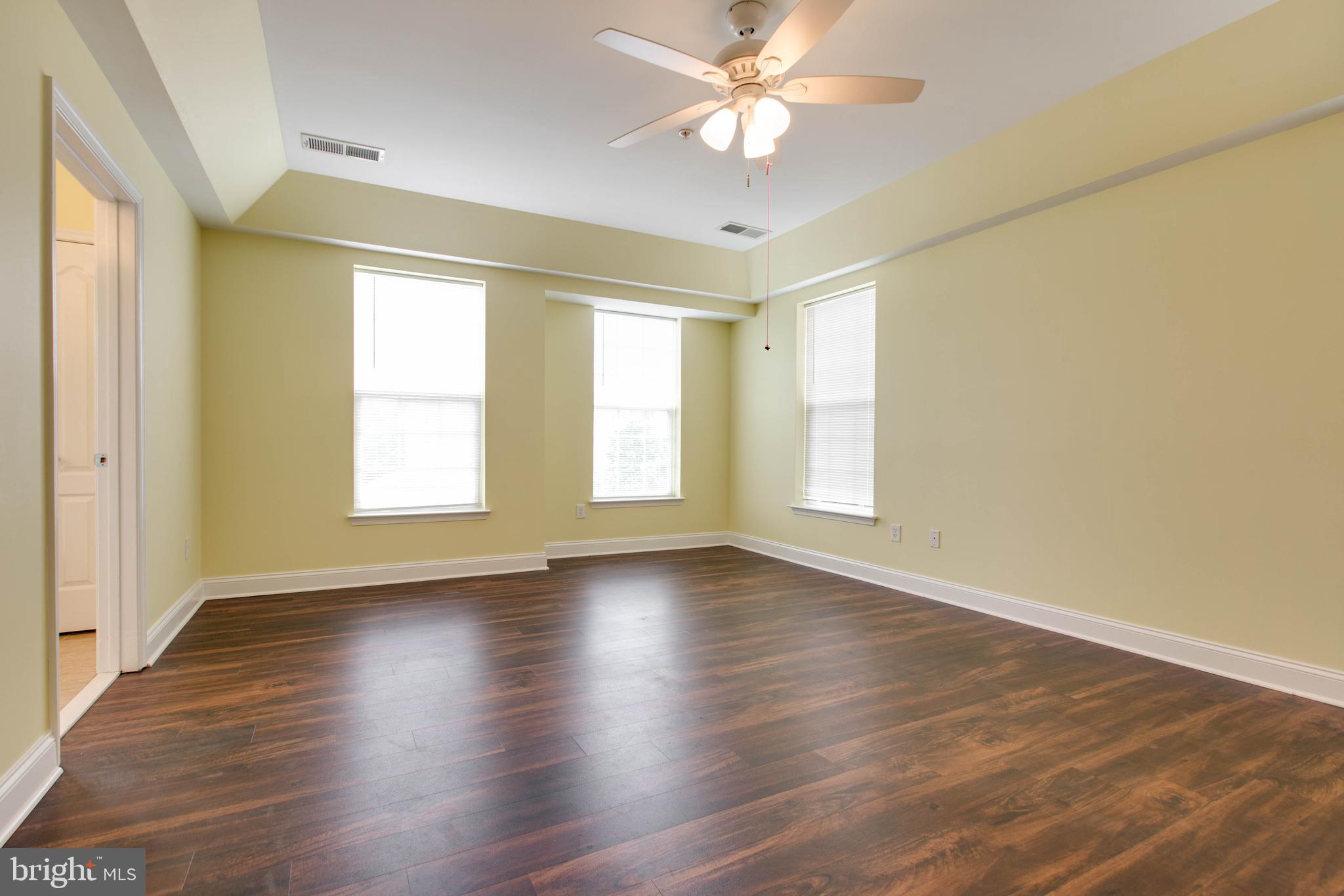 MAPLECREST - Residential