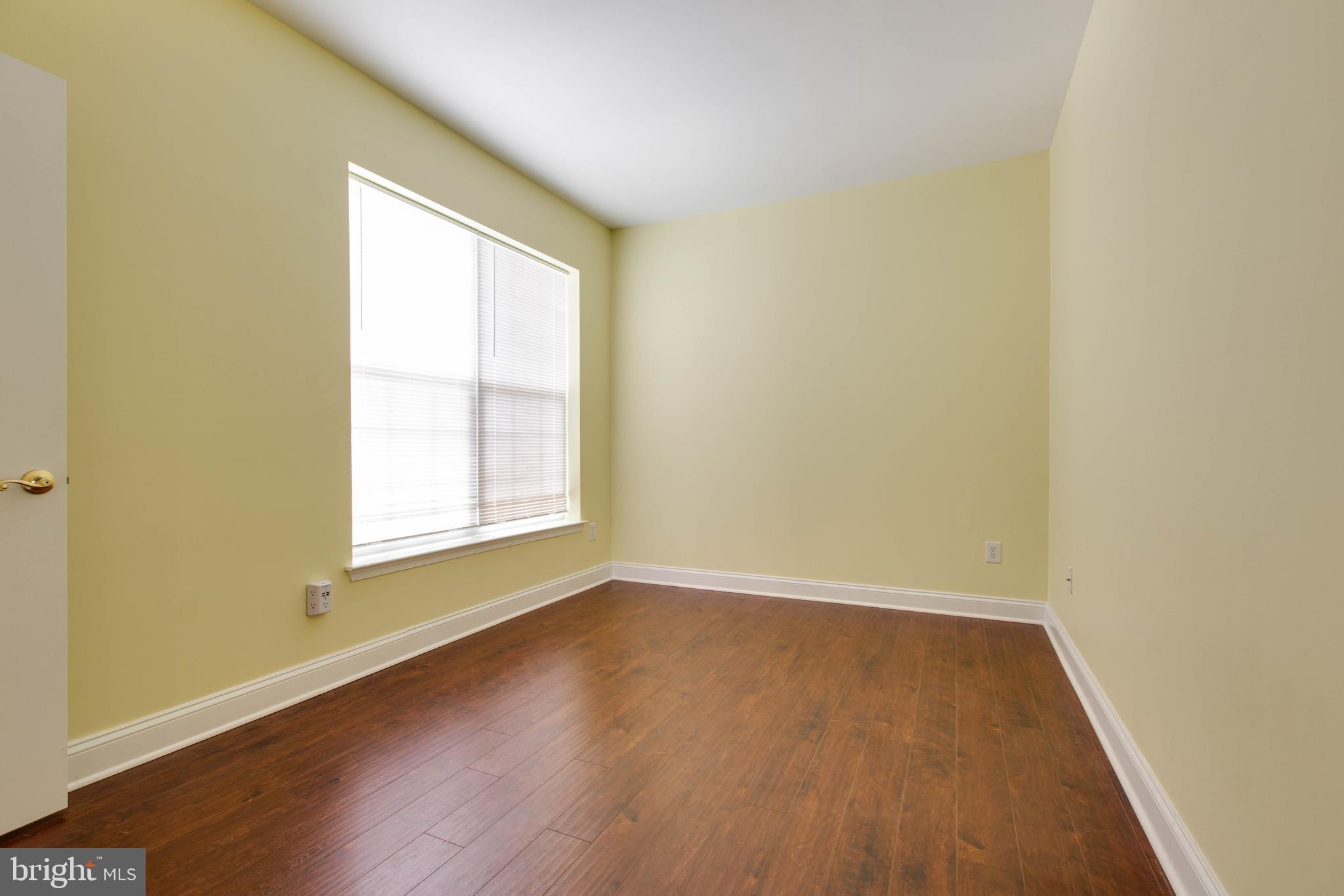 MAPLECREST - Residential