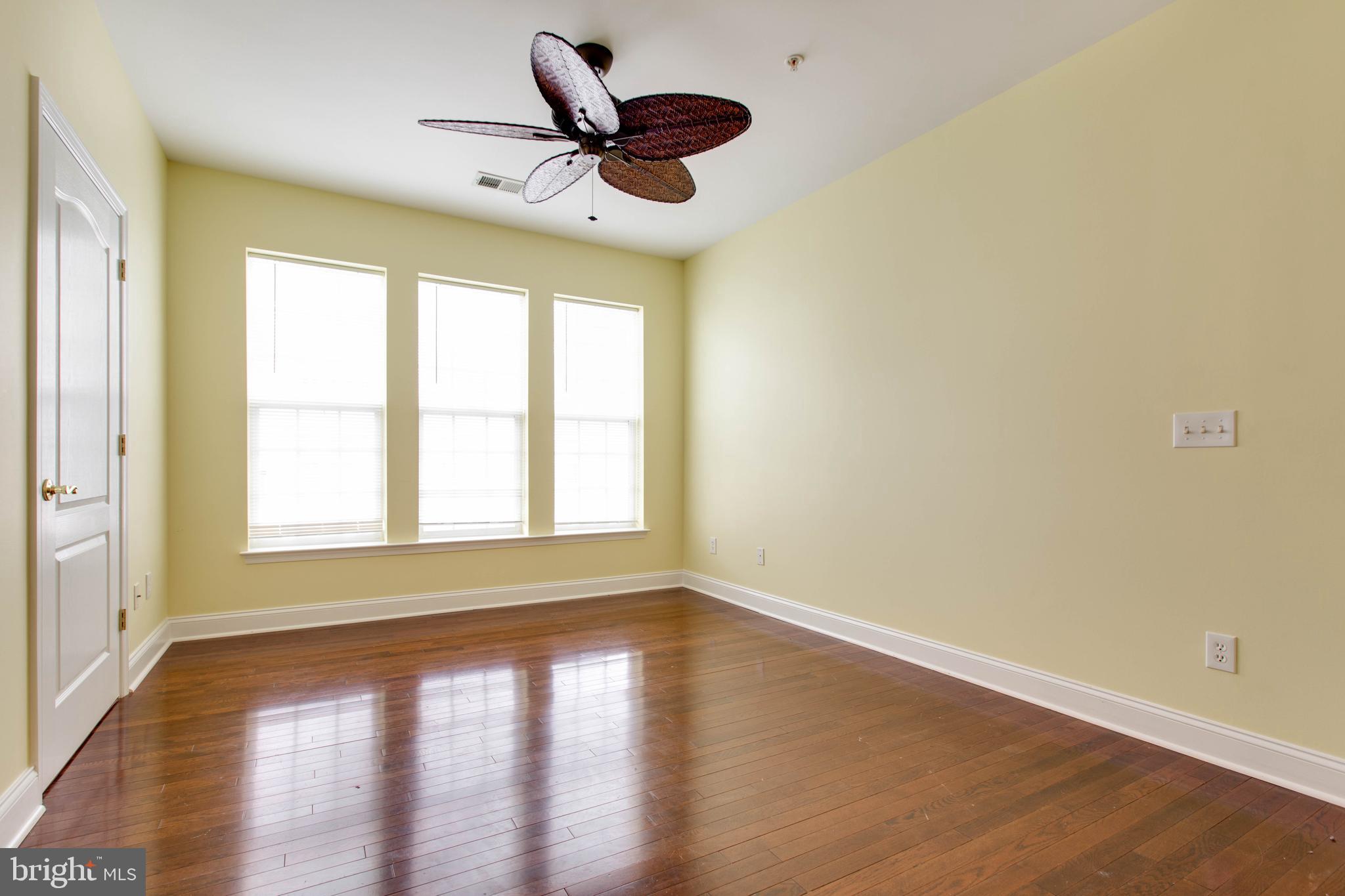 MAPLECREST - Residential