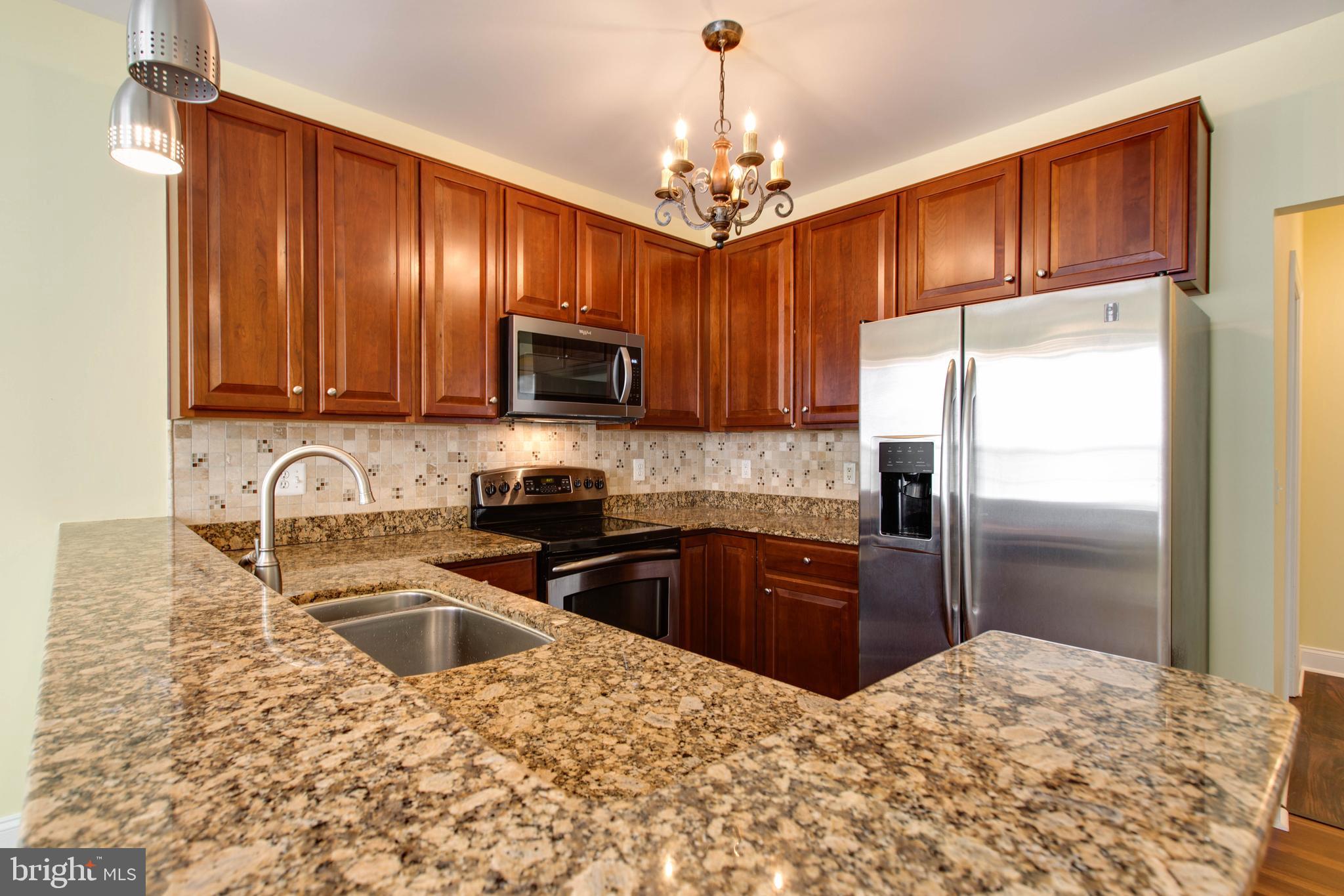 MAPLECREST - Residential