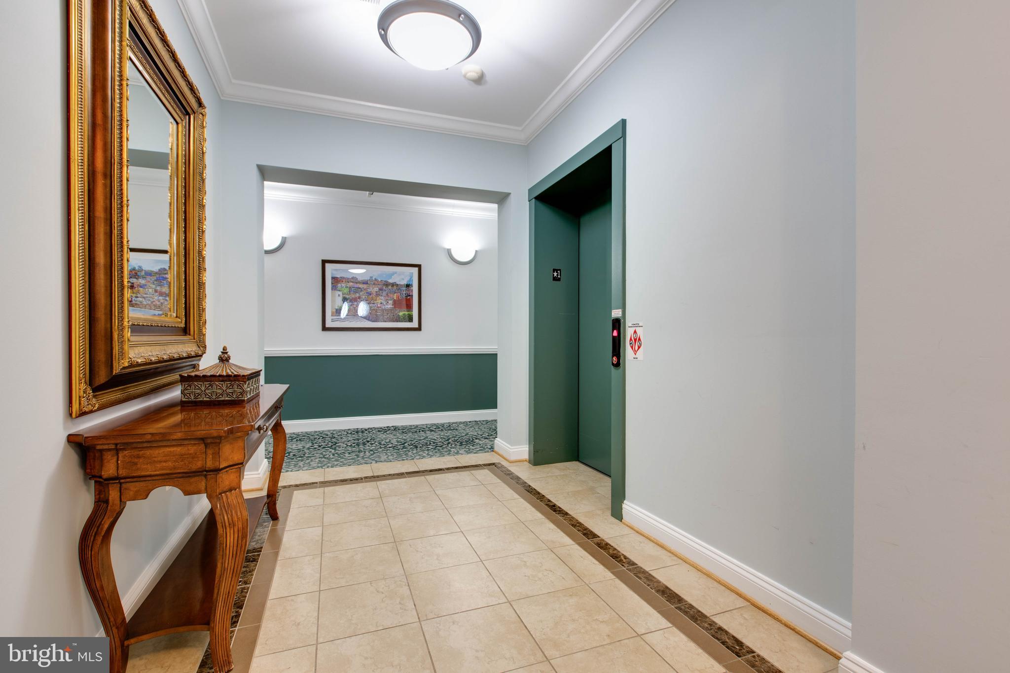 MAPLECREST - Residential