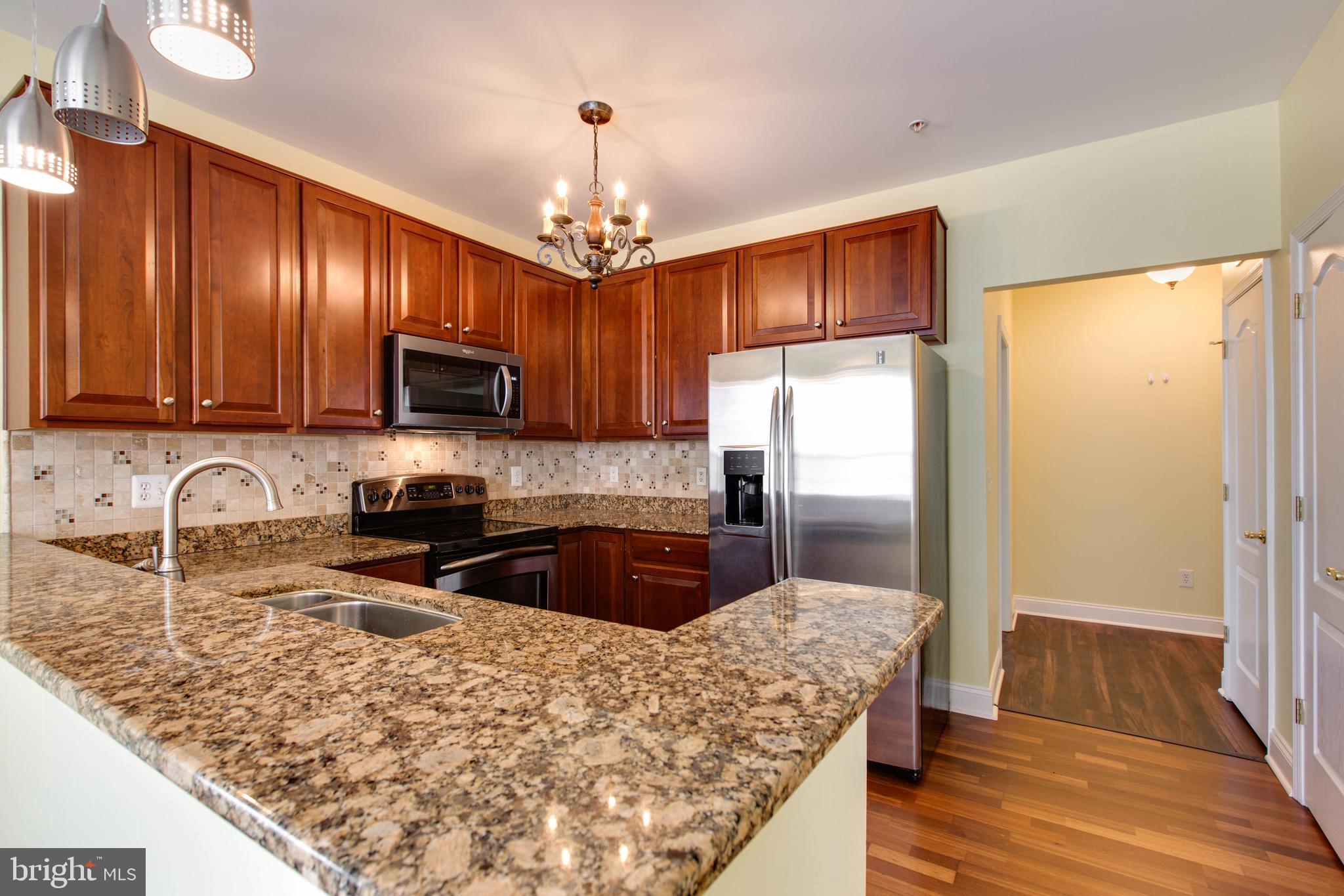 MAPLECREST - Residential