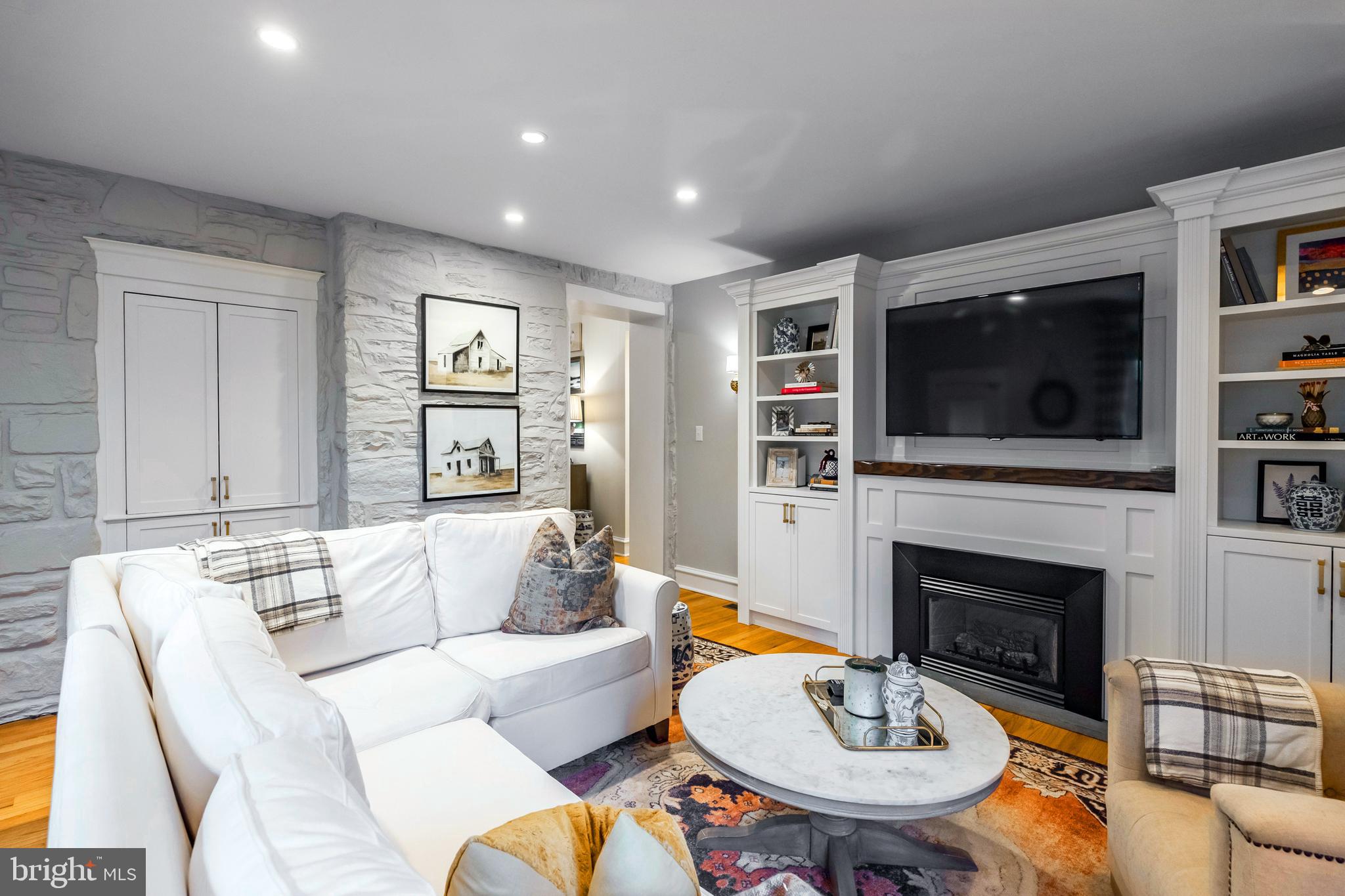 BROOKLINE - Residential