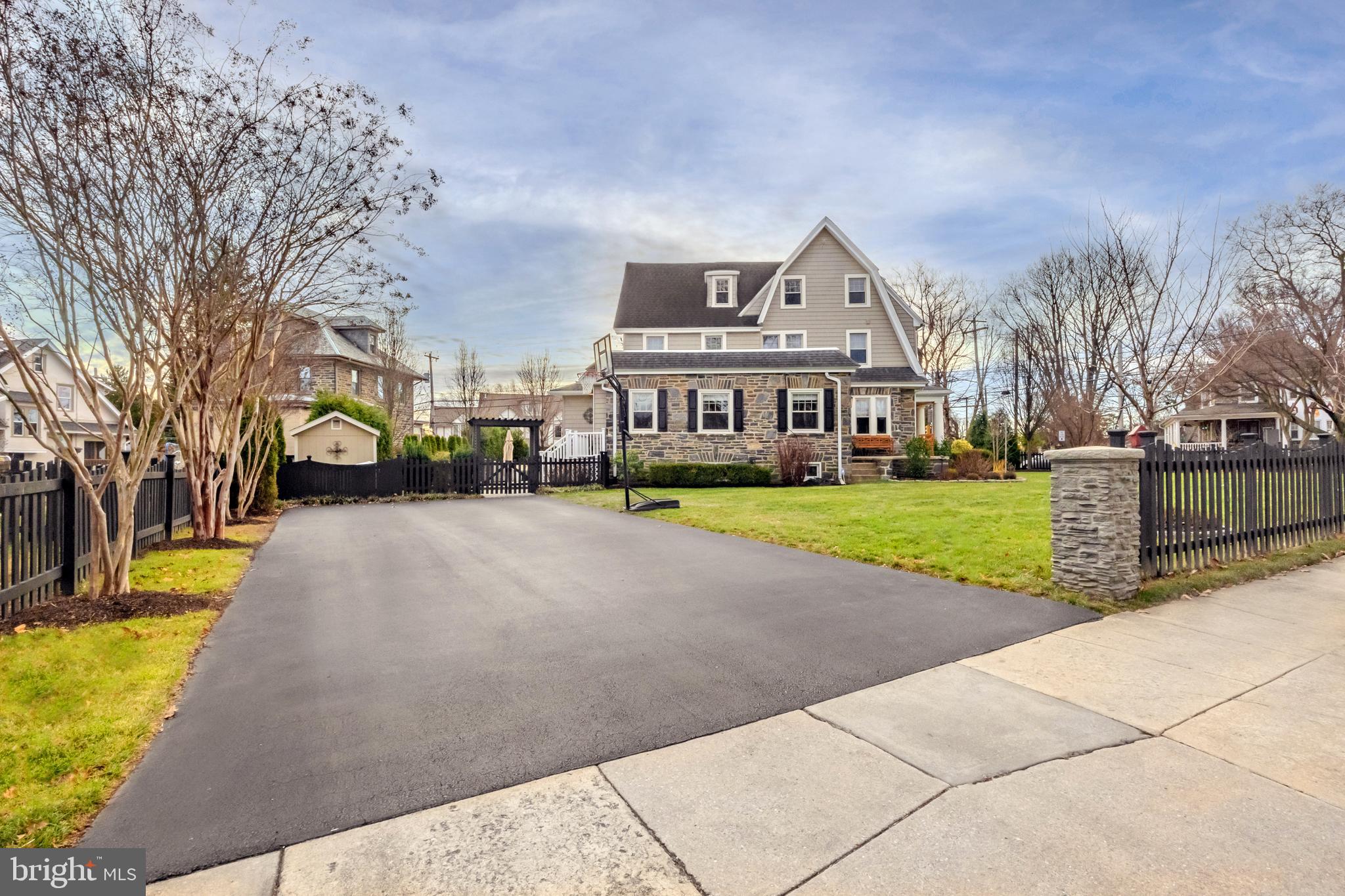 BROOKLINE - Residential