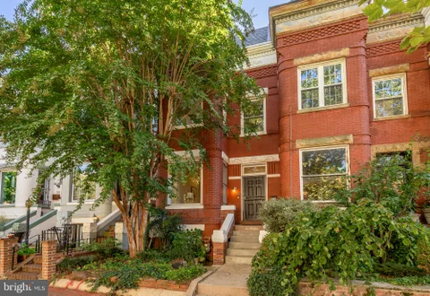 MLS: DCDC2285568