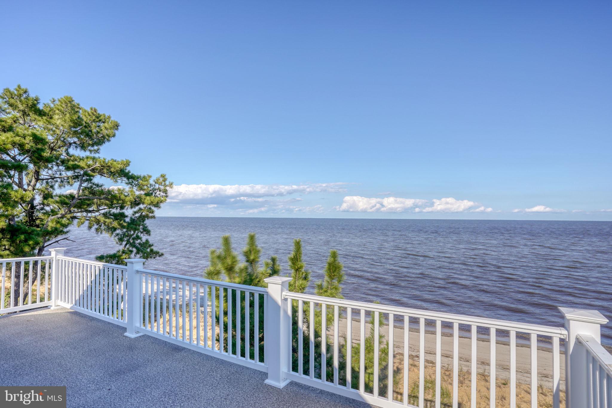 121 S SANDPIPER DRIVE