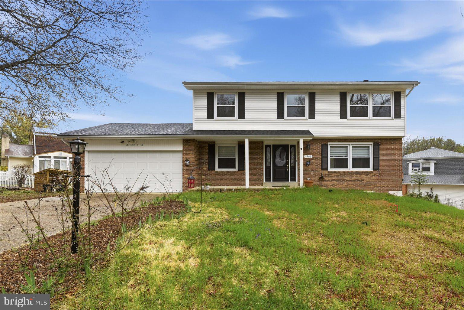 FOREST KNOLLS - Residential