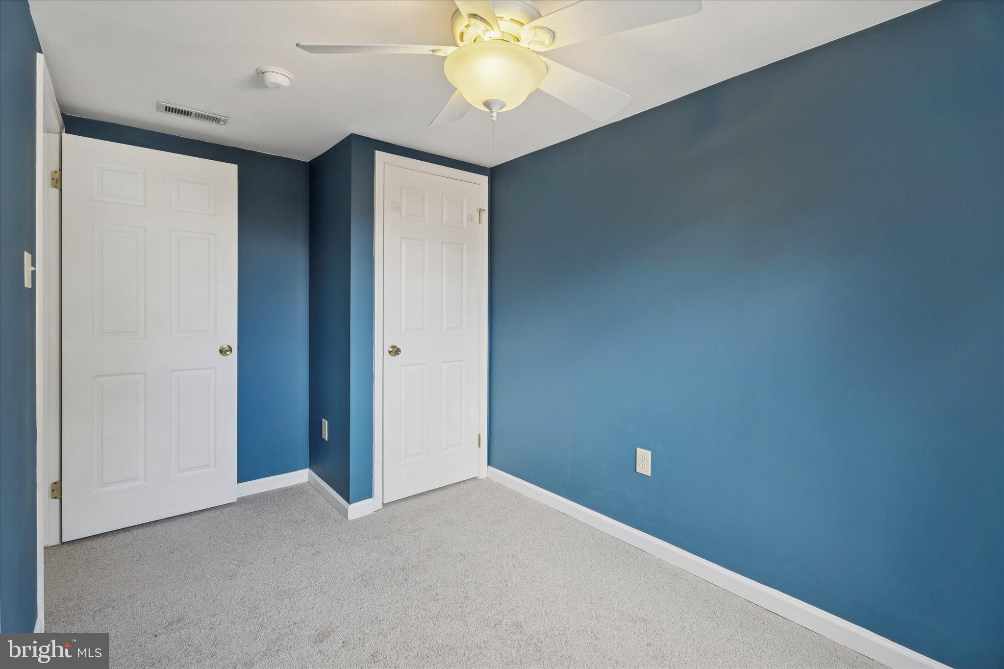 ROXBOROUGH - Residential