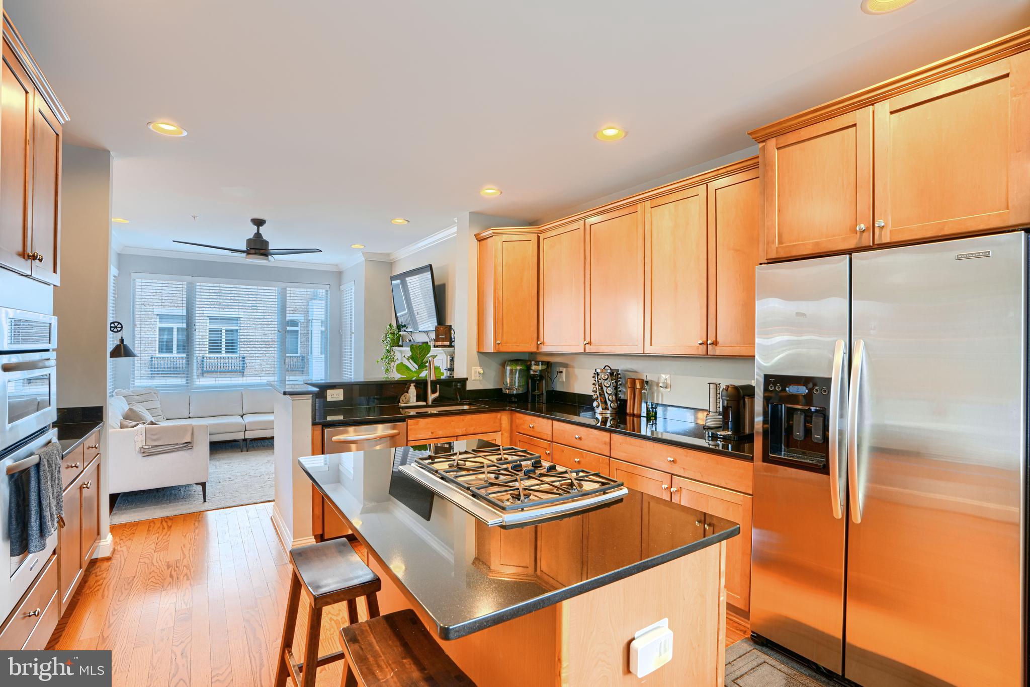 PIER HOMES AT HARBORVIEW - Residential