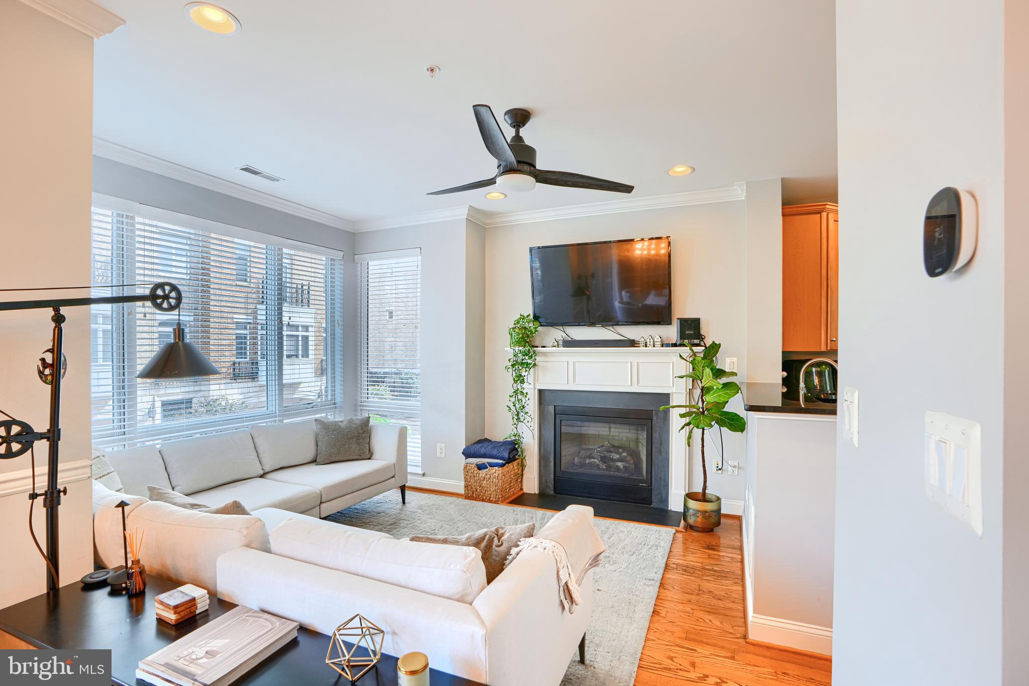 PIER HOMES AT HARBORVIEW - Residential