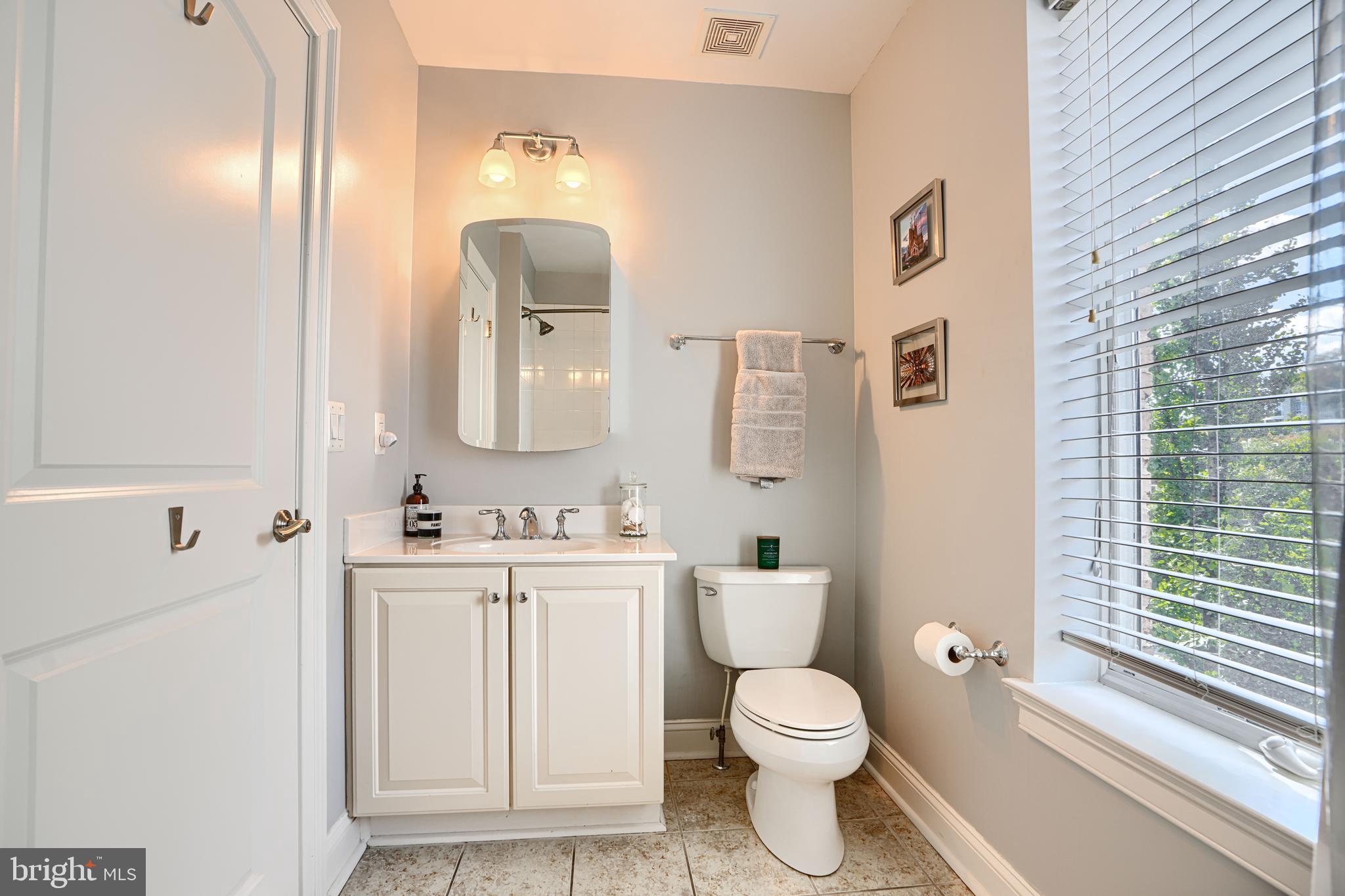 PIER HOMES AT HARBORVIEW - Residential