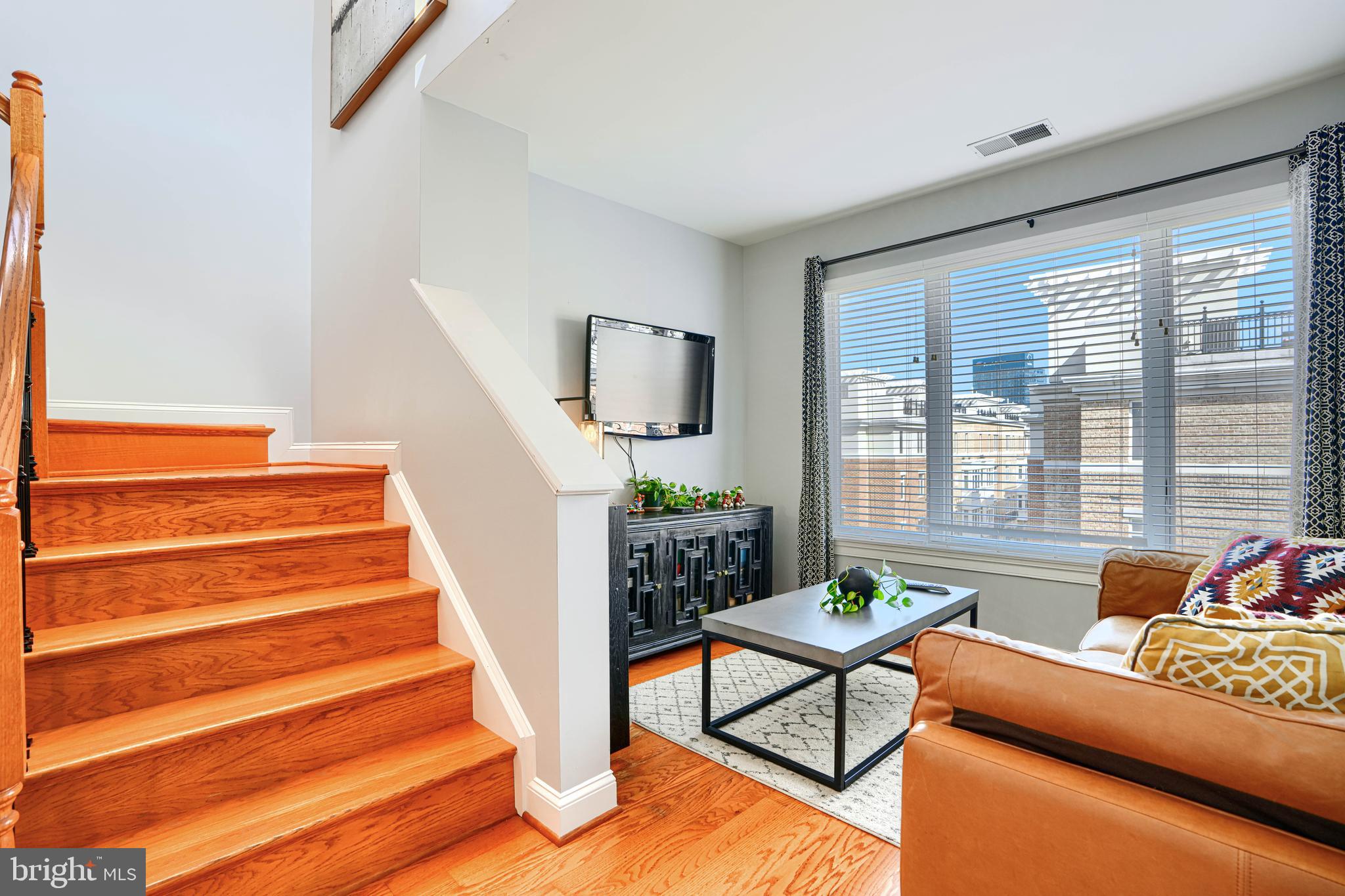 PIER HOMES AT HARBORVIEW - Residential