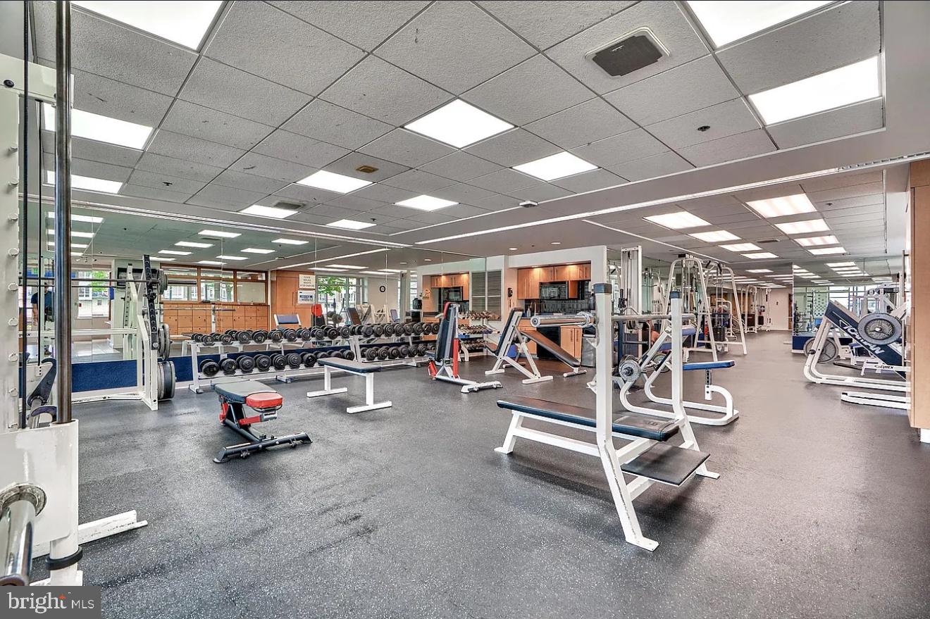 PIER HOMES AT HARBORVIEW - Residential