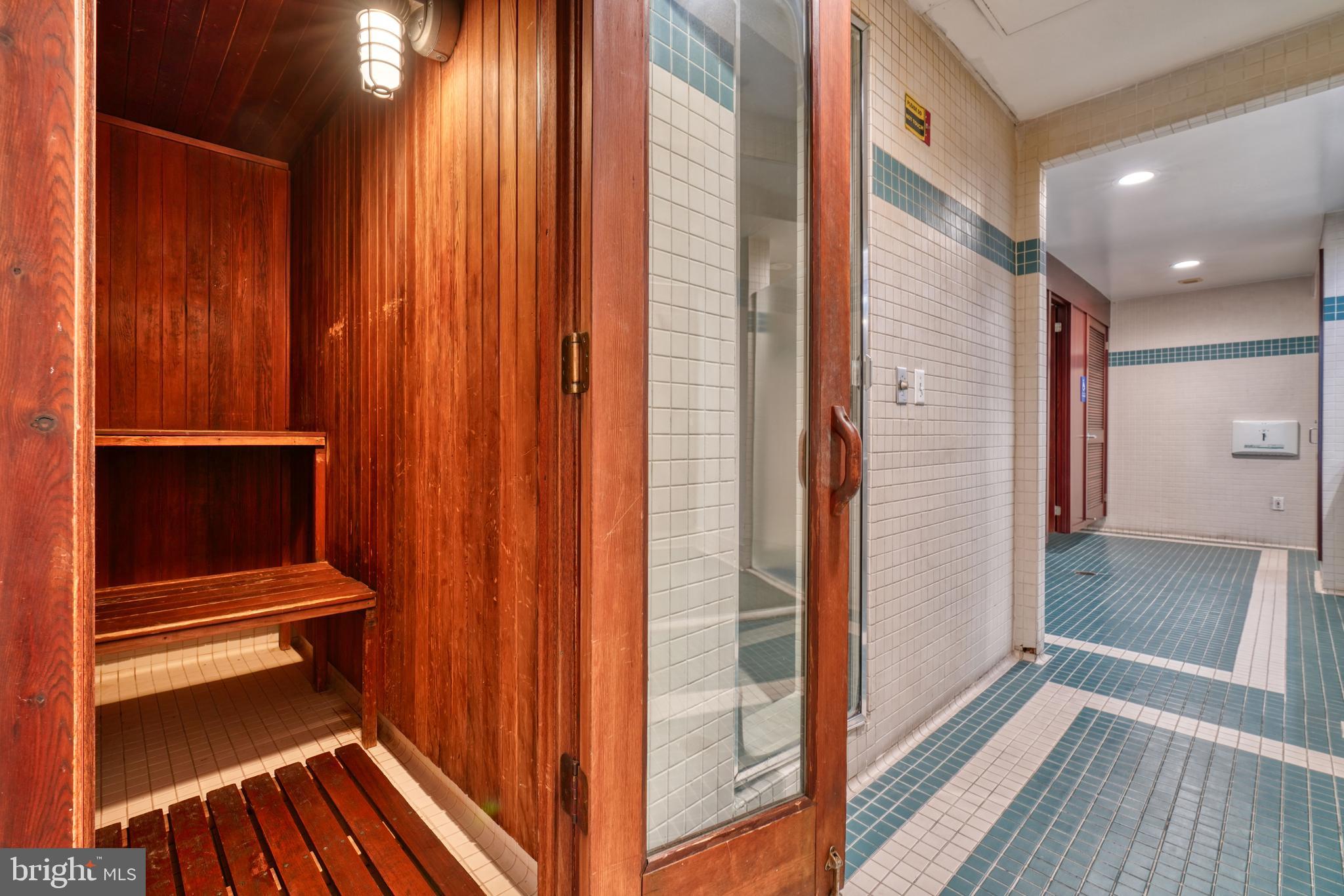 PIER HOMES AT HARBORVIEW - Residential