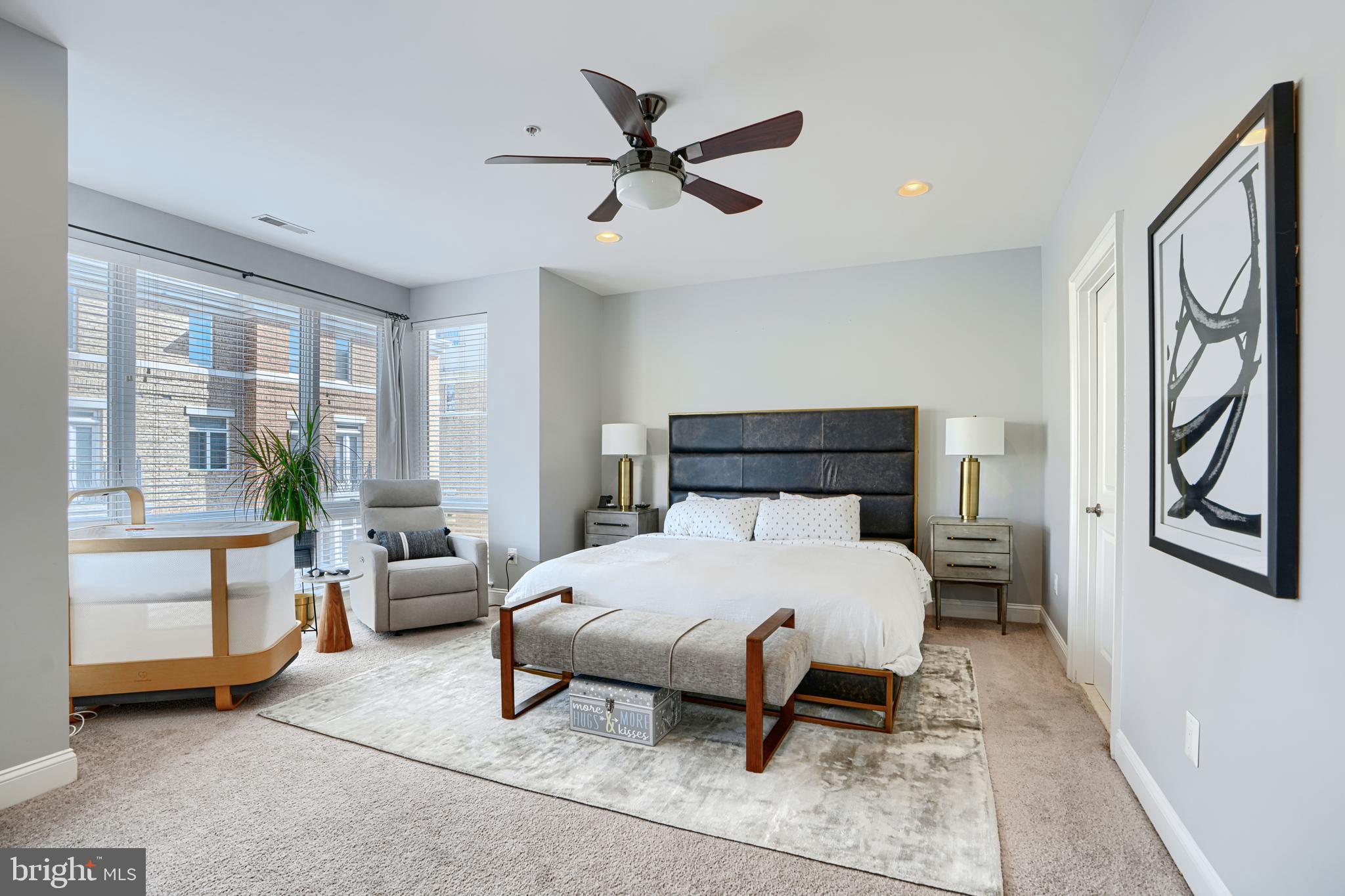 PIER HOMES AT HARBORVIEW - Residential