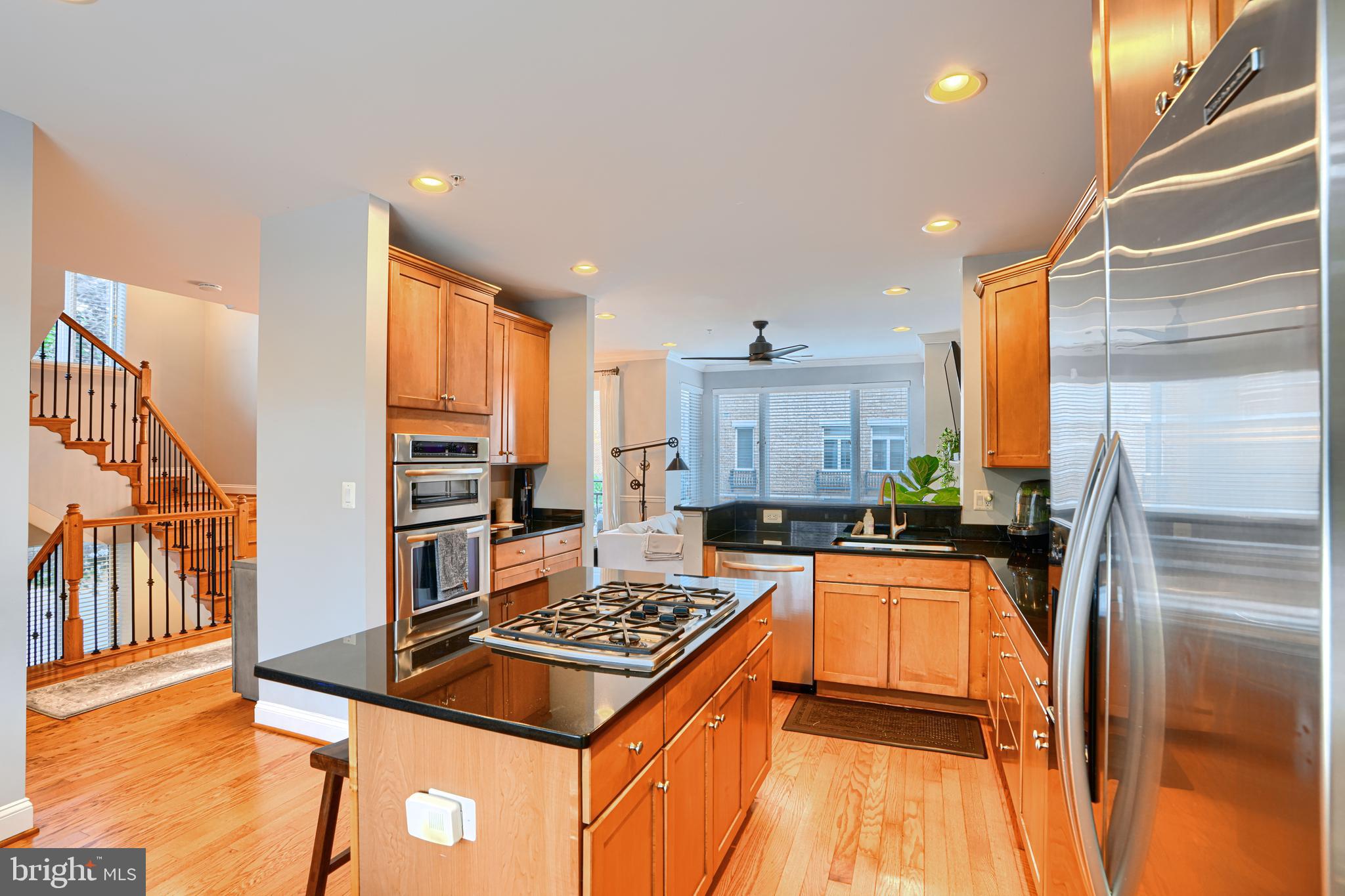 PIER HOMES AT HARBORVIEW - Residential