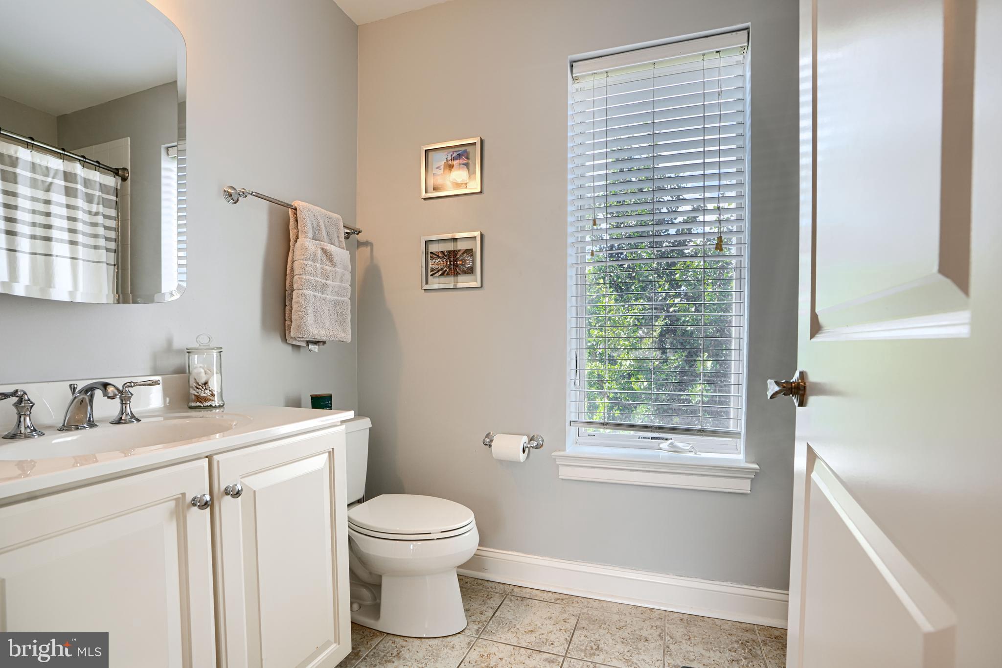 PIER HOMES AT HARBORVIEW - Residential