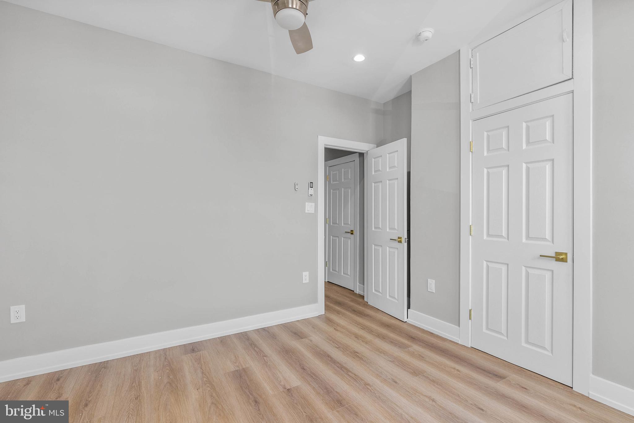 PORT RICHMOND - Residential