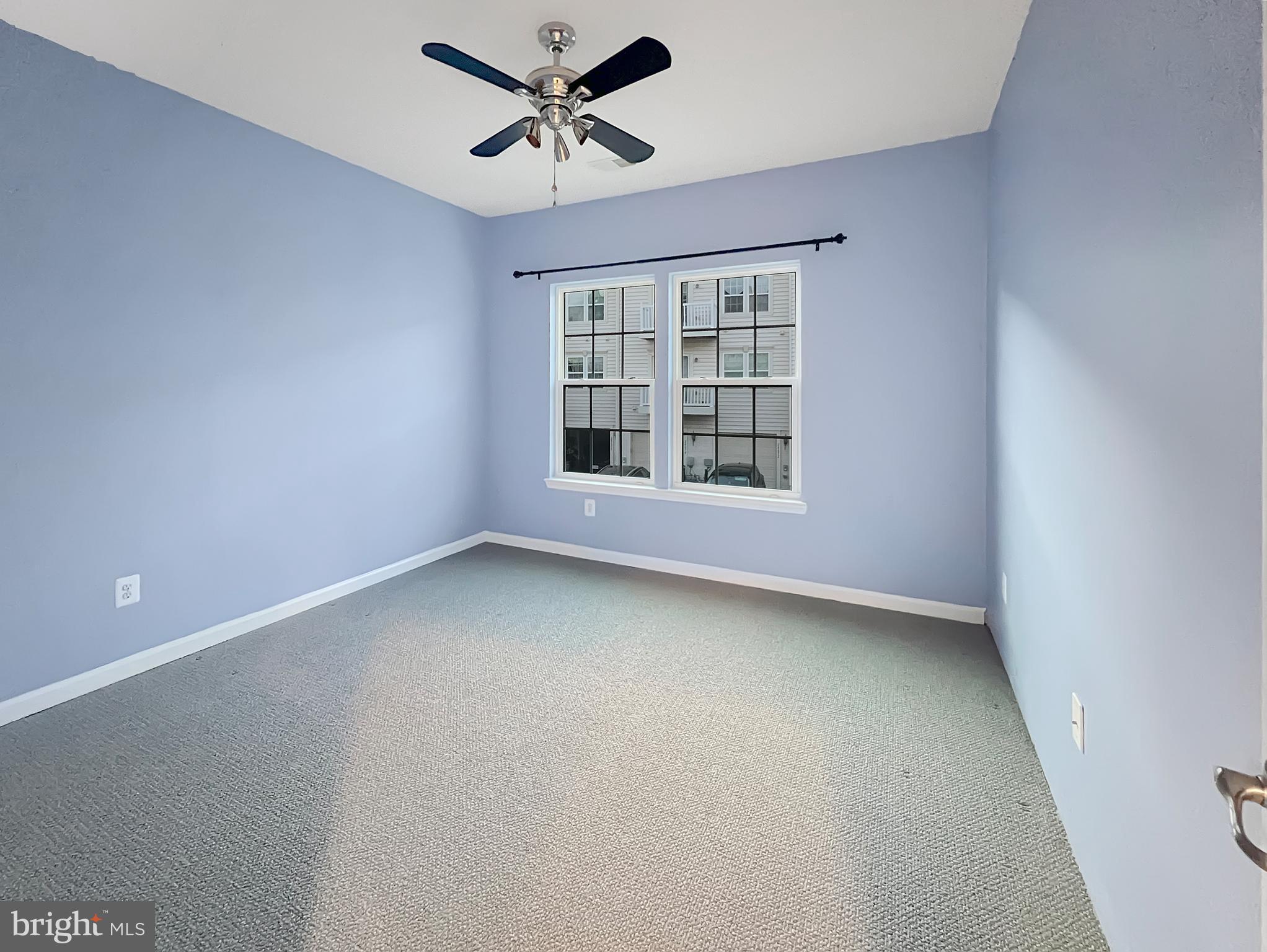 ARCOLA TOWN CENTER CONDO - Residential