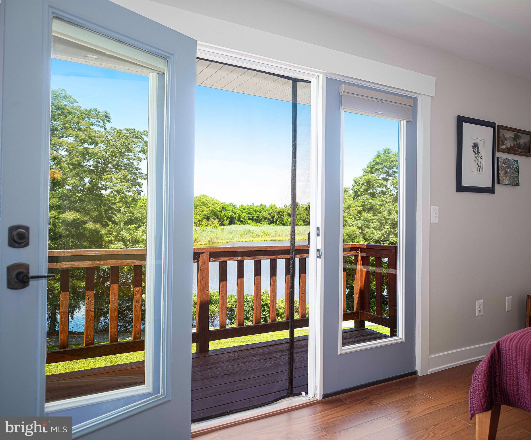 THOMPSON CREEK CONDOS - Residential