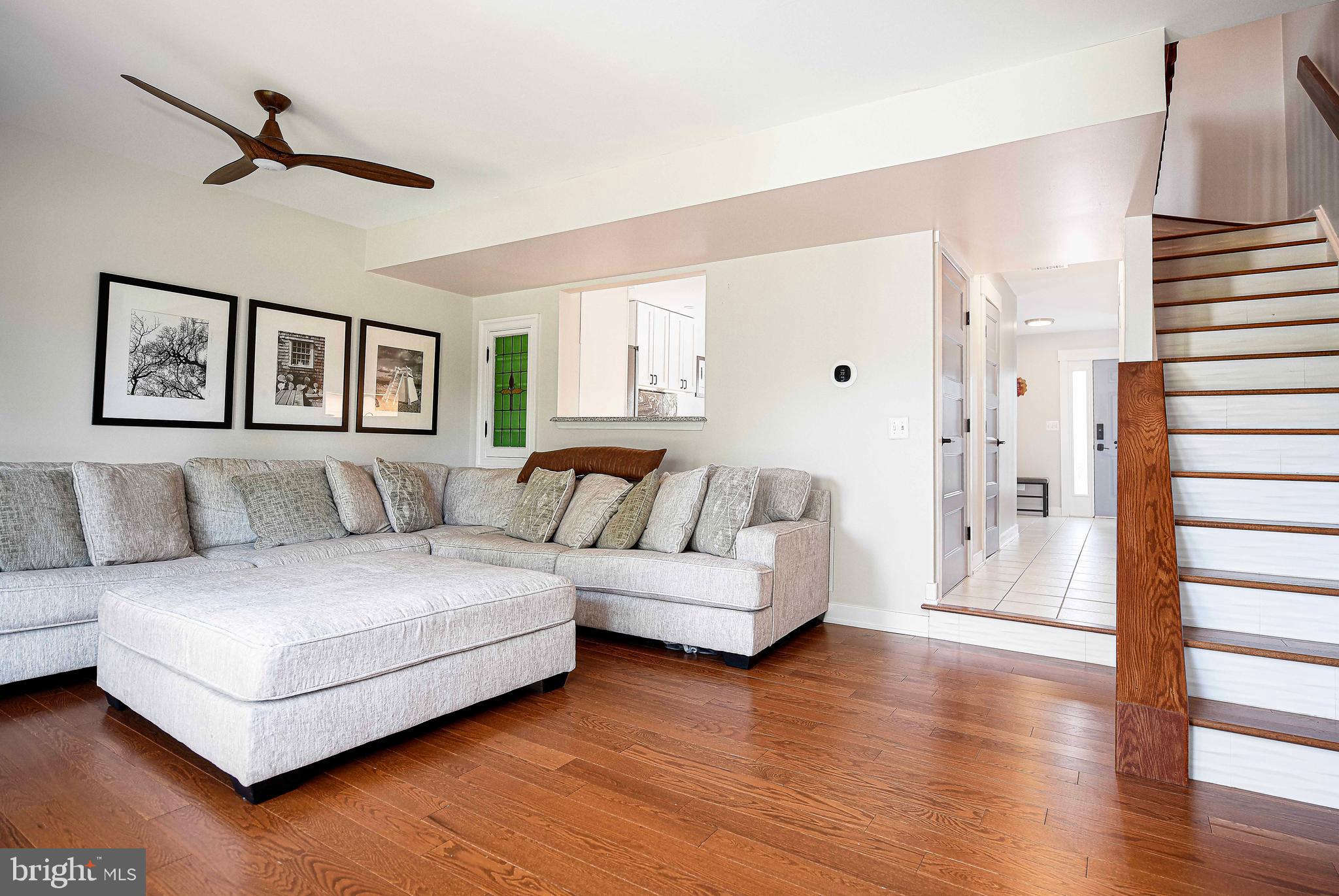 THOMPSON CREEK CONDOS - Residential