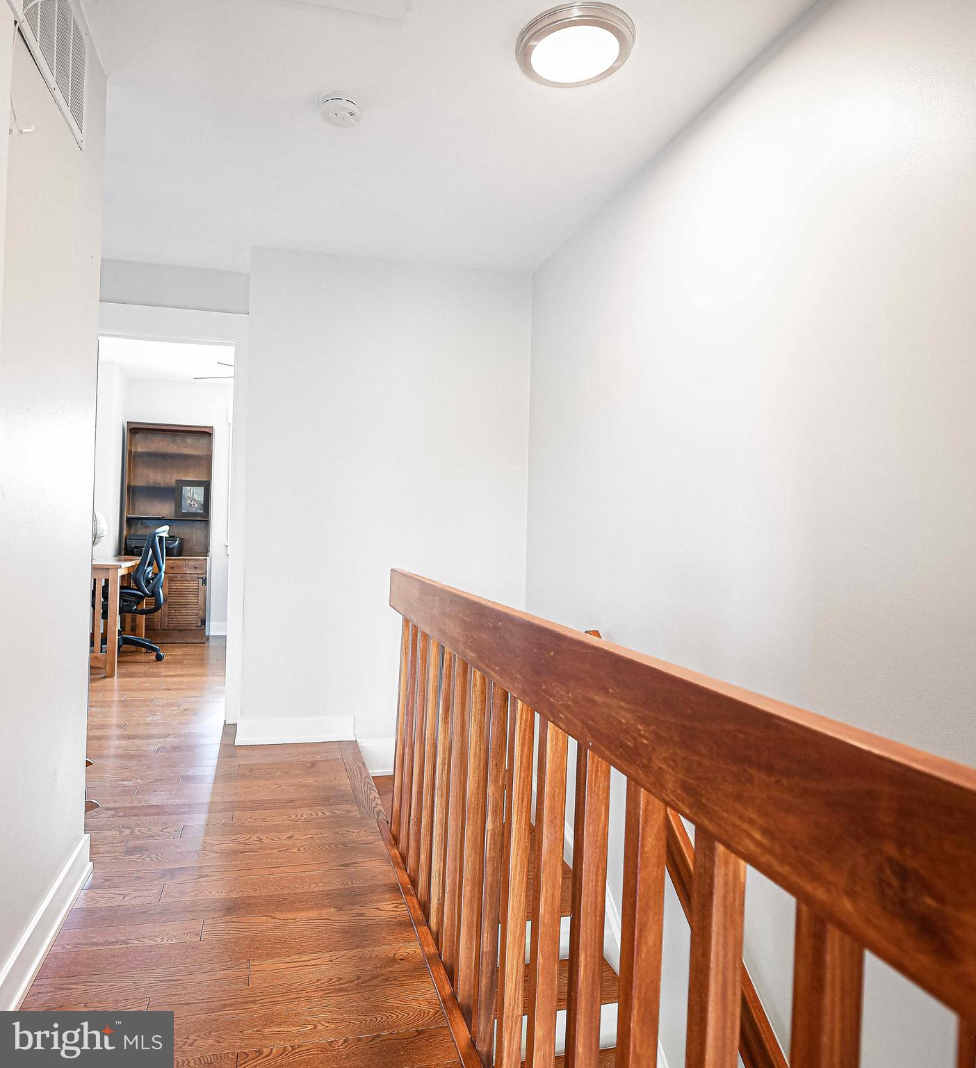 THOMPSON CREEK CONDOS - Residential