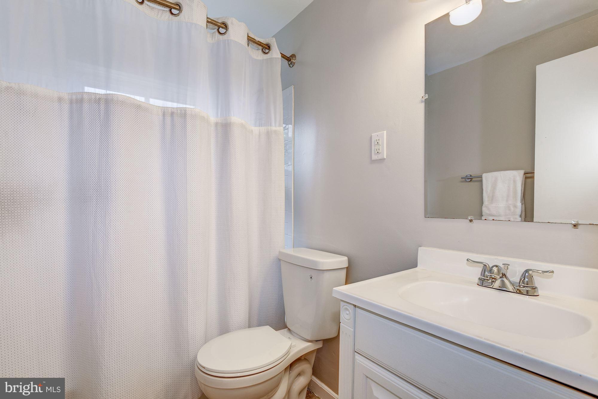 WAKEFIELD - Residential