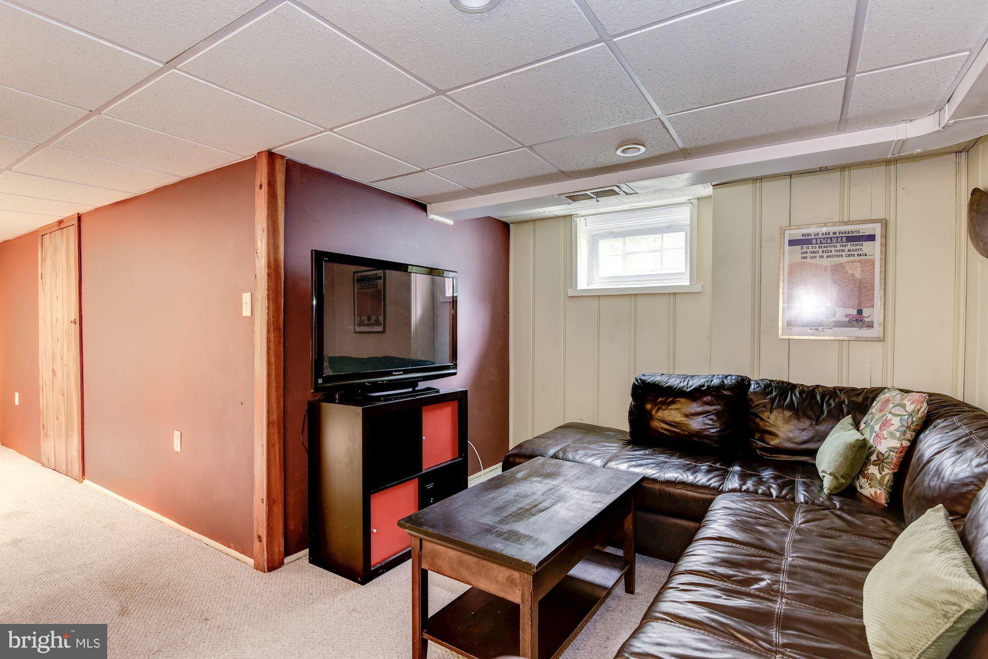 WAKEFIELD - Residential