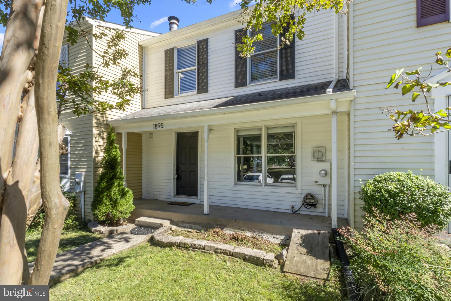 1895 POHICK CREEK COURT