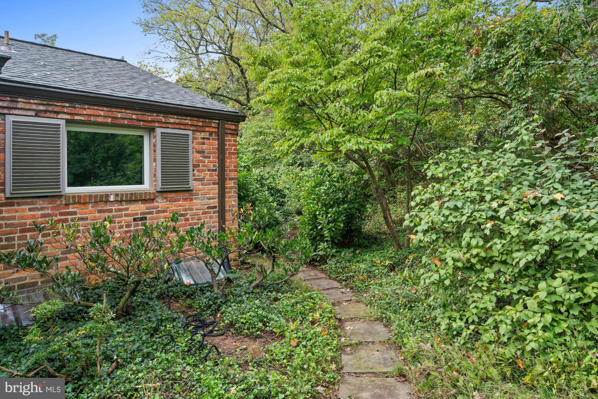 GREENACRES - Residential