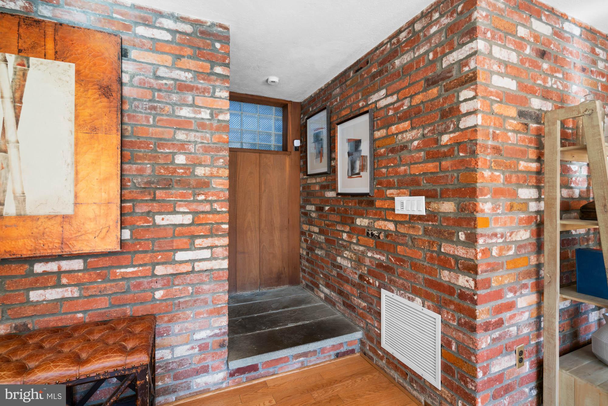 GREENACRES - Residential