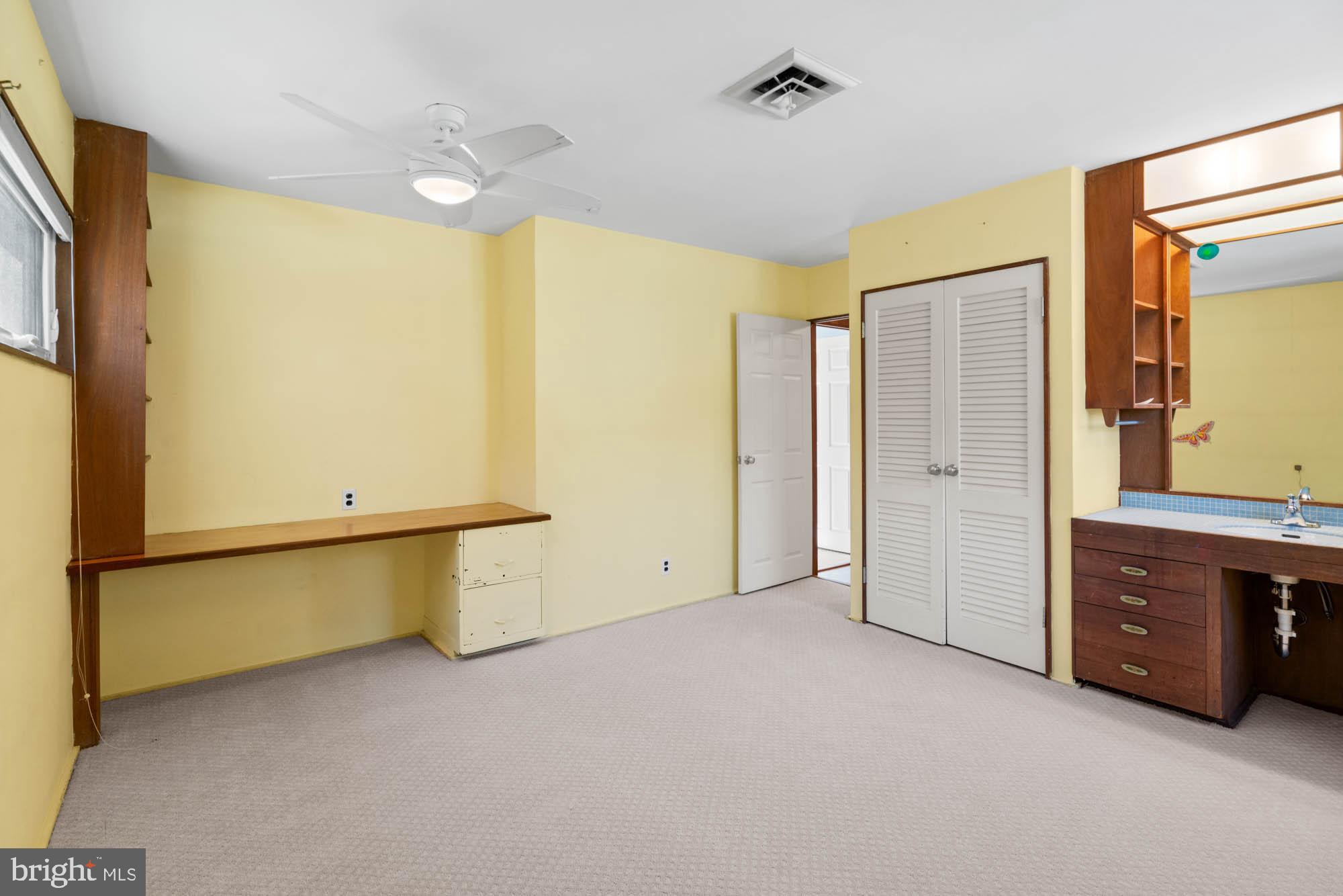 GREENACRES - Residential