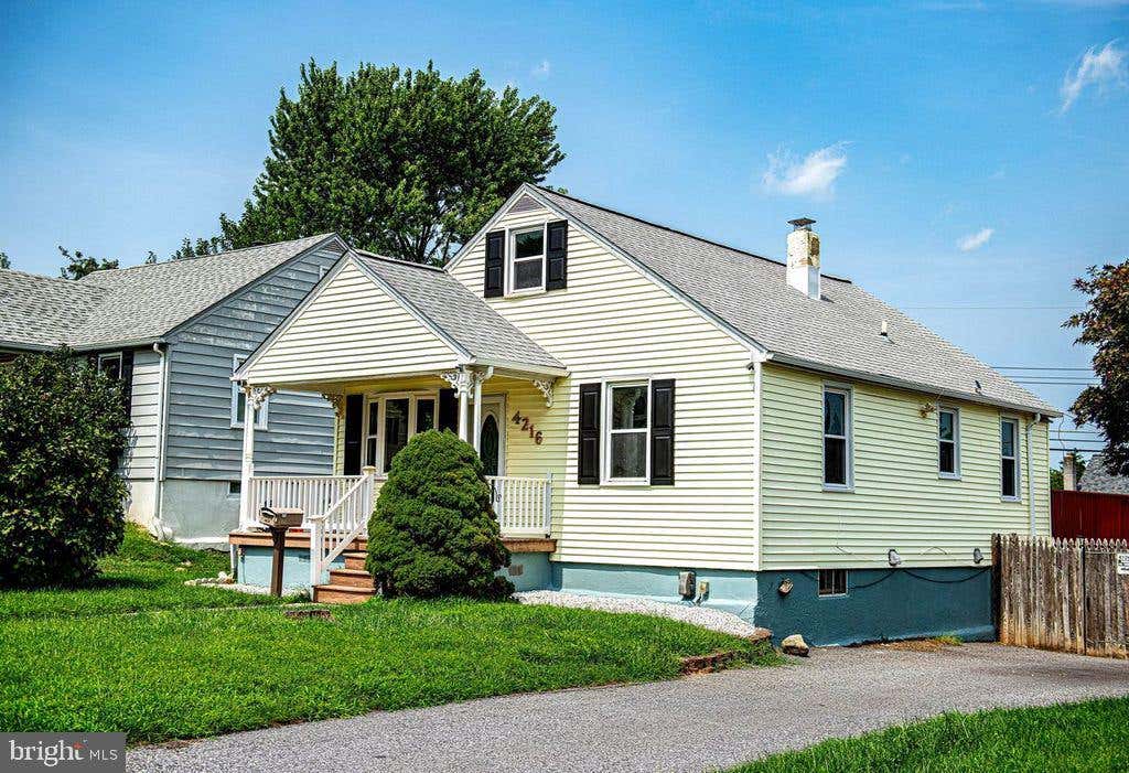 Photo of 4216 Thorncliff Road, NOTTINGHAM, MD 21236 (MLS # MDBC2172950)