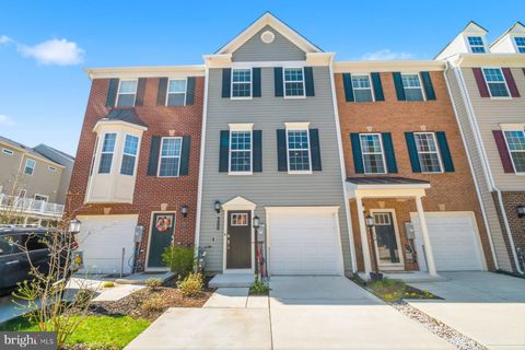 Photo of 677 Warblers Perch Way, GLEN BURNIE, MD 21060 (MLS # MDAA2141078)