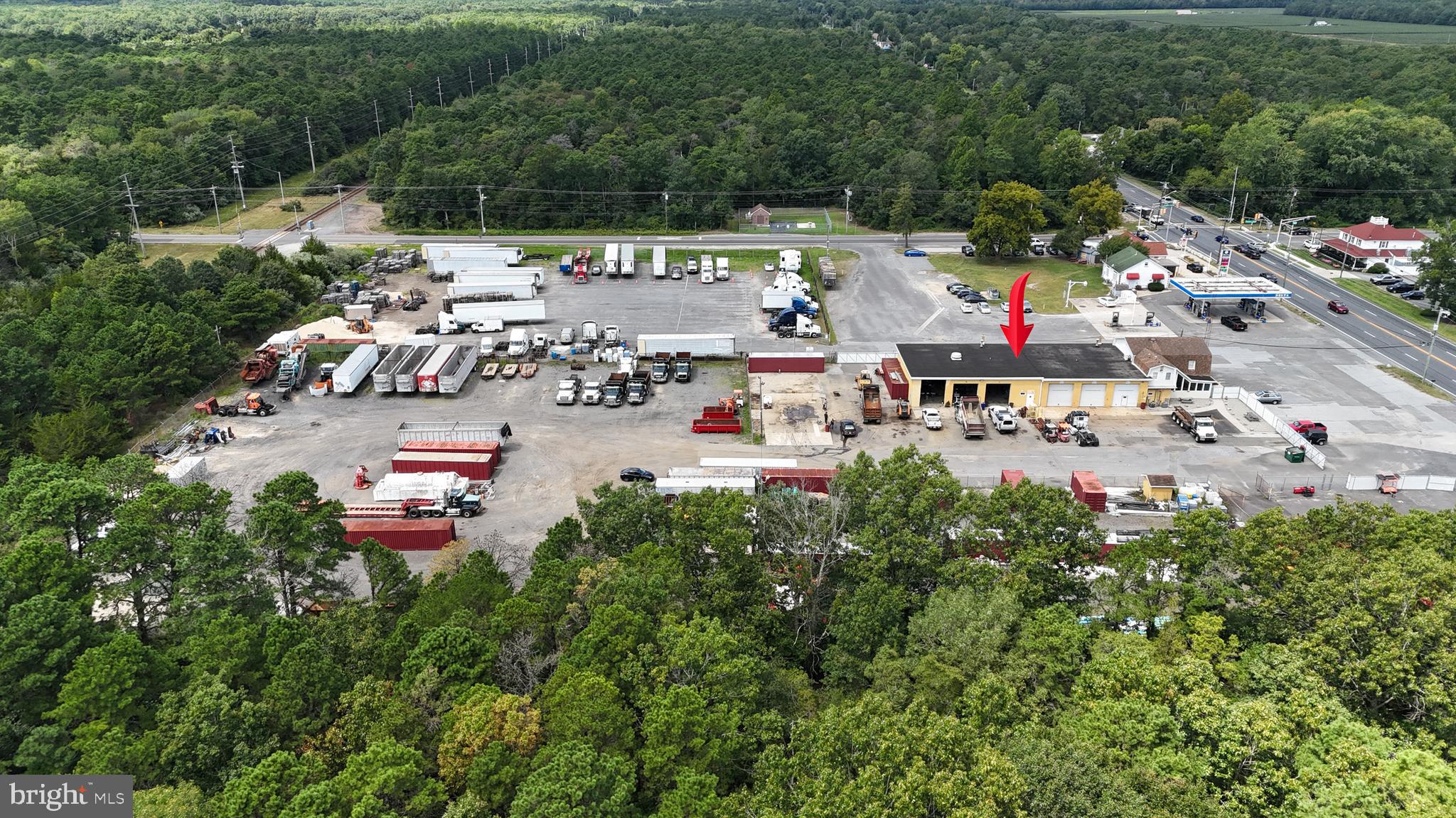 730 W WHITE HORSE PIKE