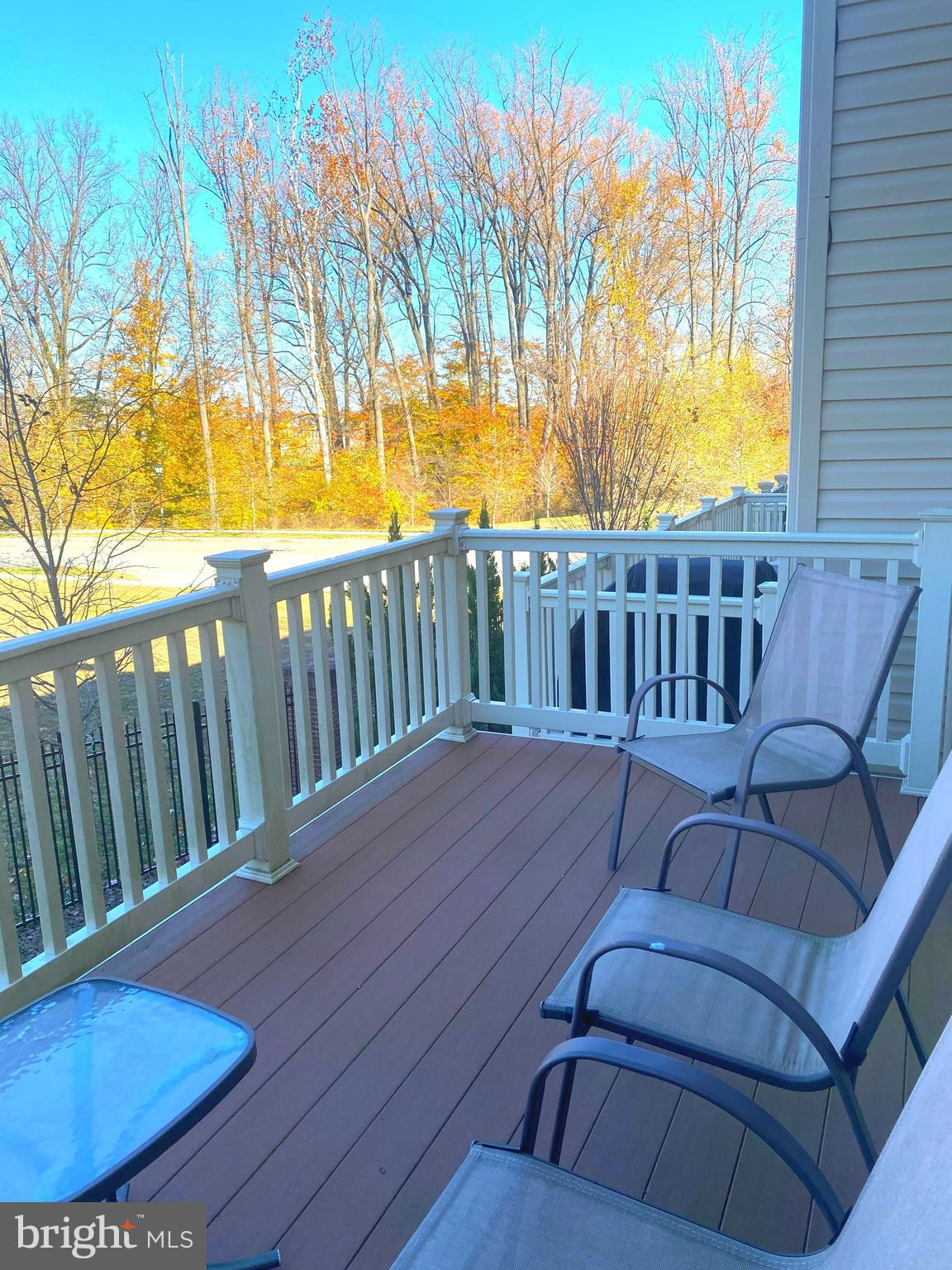 THE PARK AT ADDISON METRO - Residential