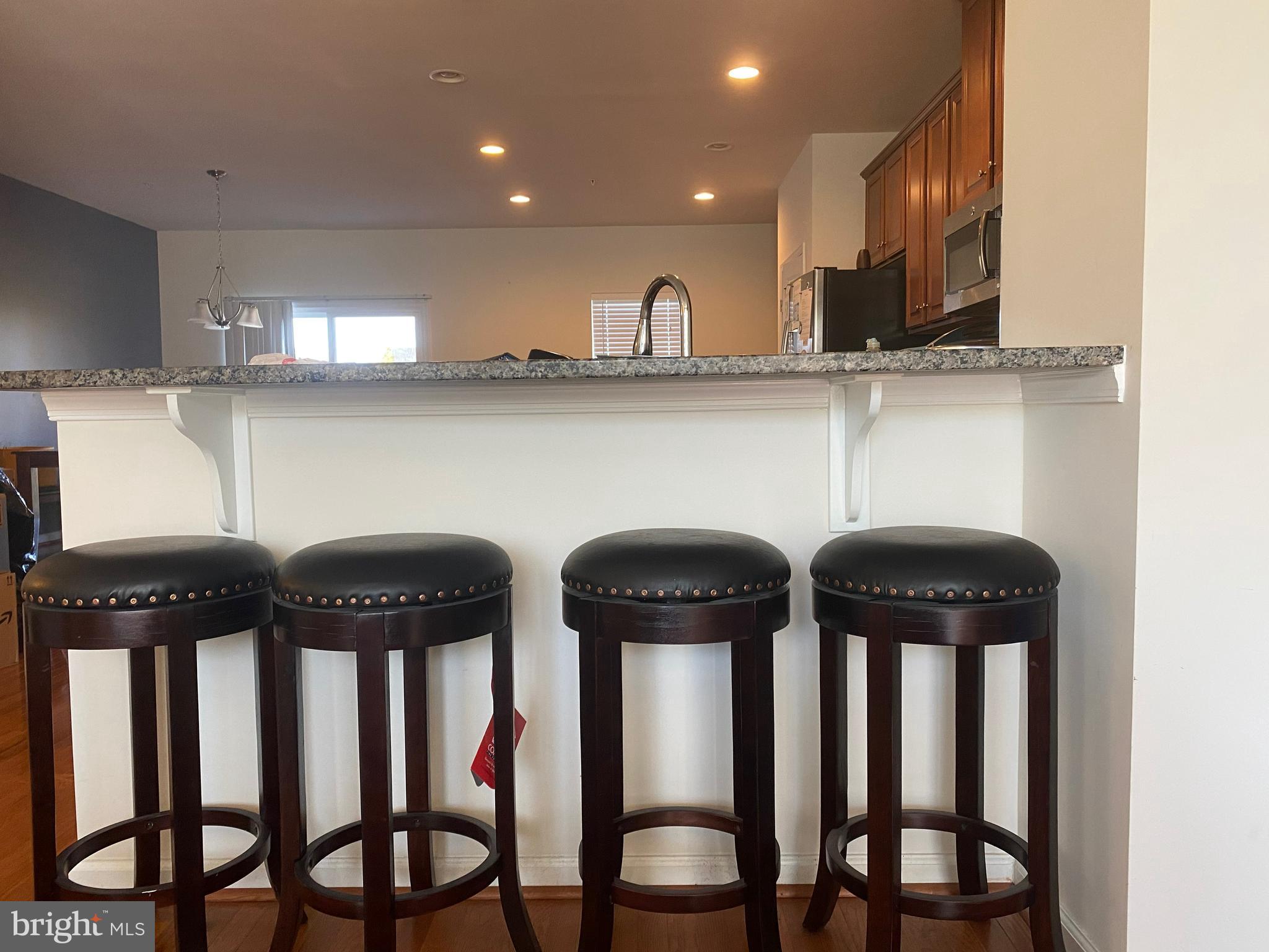 THE PARK AT ADDISON METRO - Residential