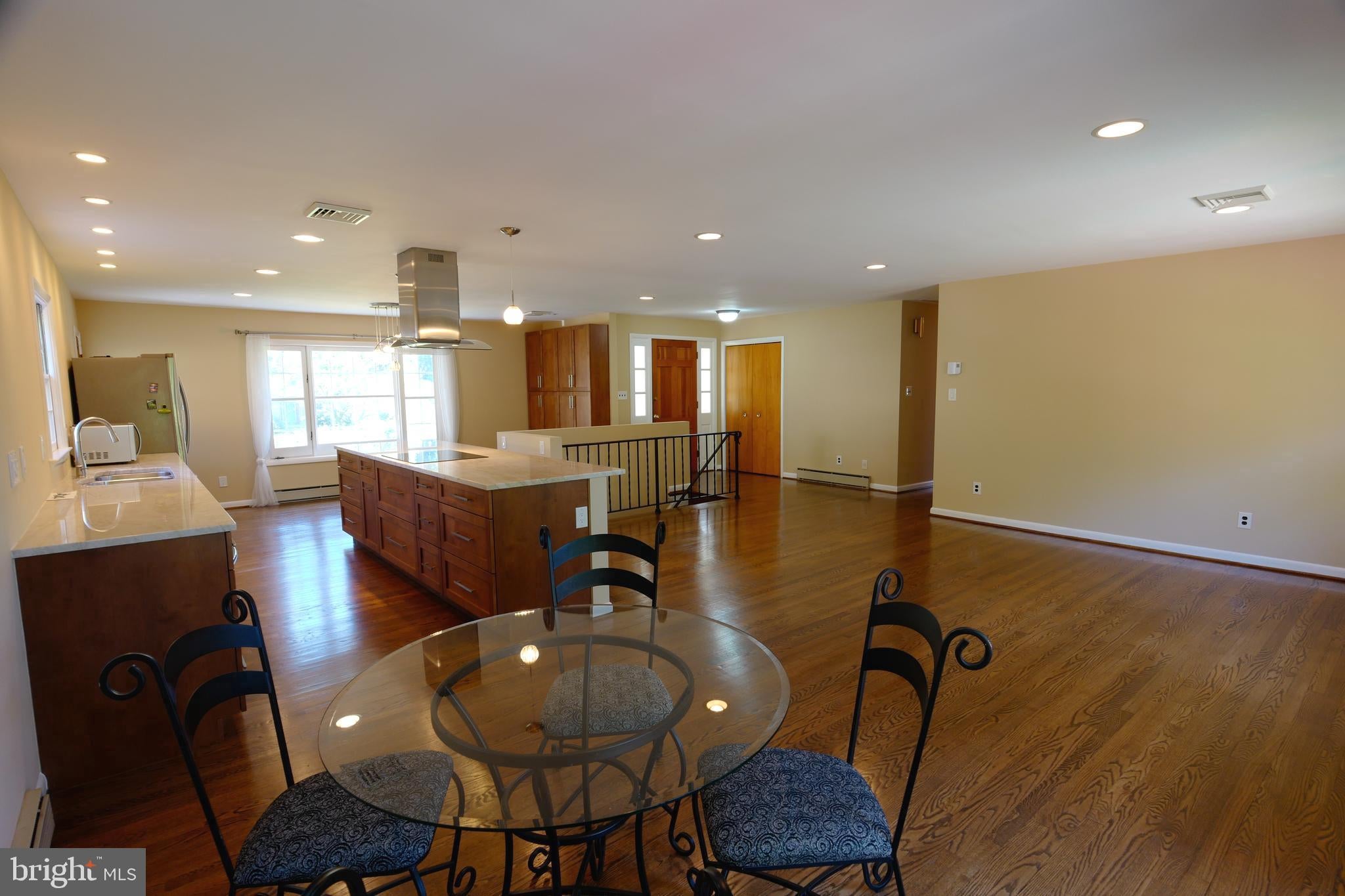 2603 BEACON HILL ROAD