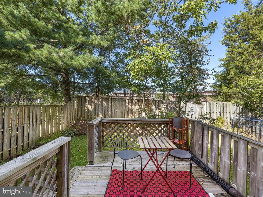 ASHFORD - Residential