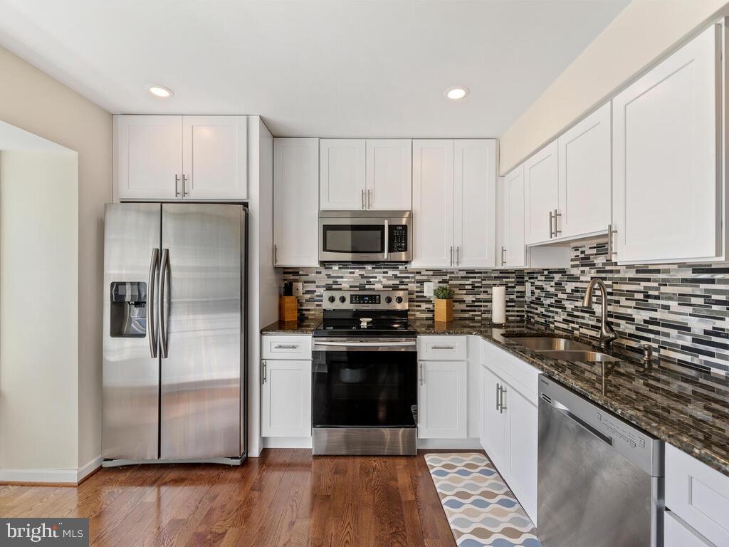 ASHFORD - Residential