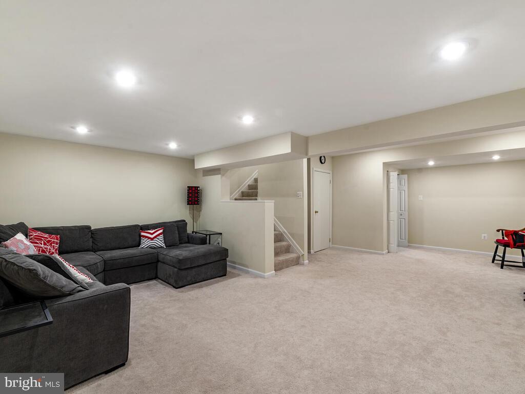 ASHFORD - Residential