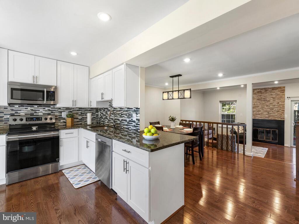 ASHFORD - Residential