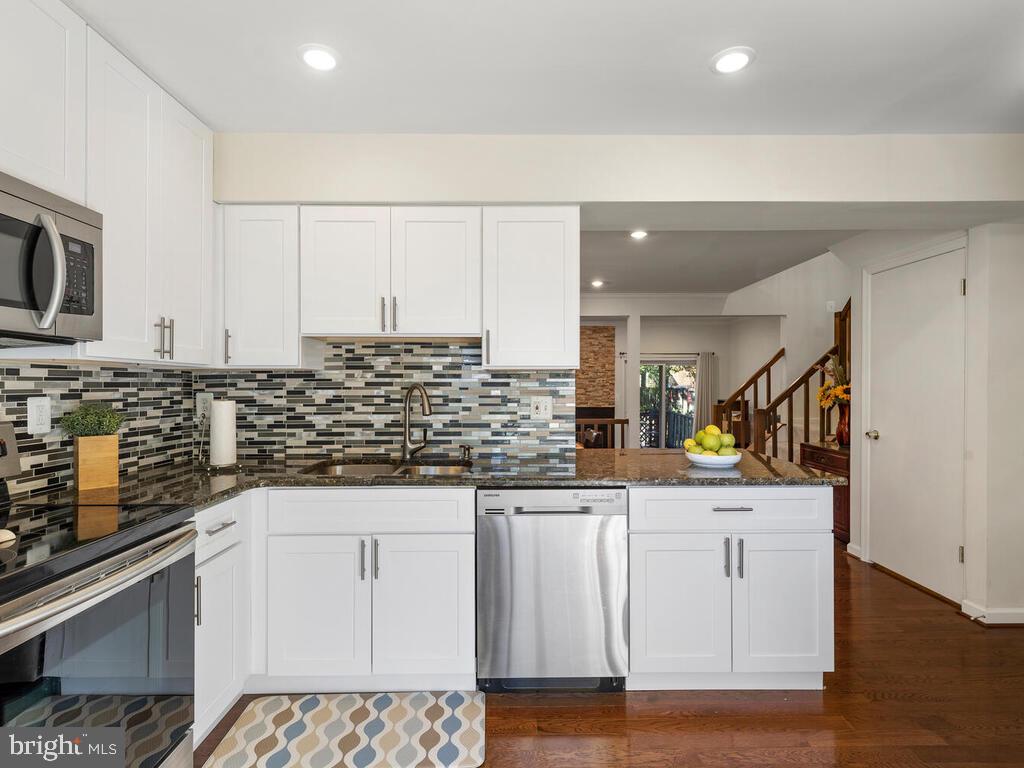 ASHFORD - Residential